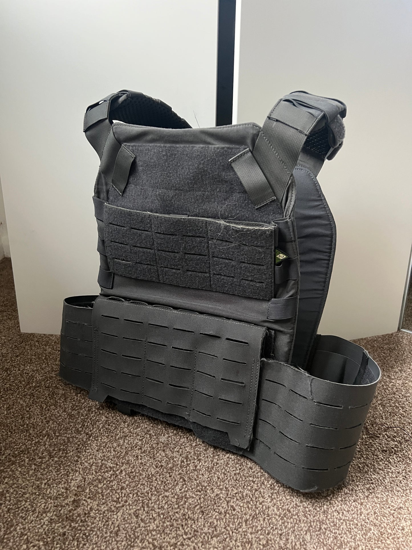 C2R Plate Carrier Vest Size L
