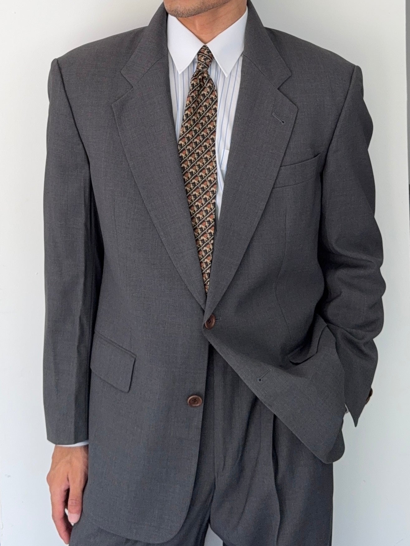 Hugo Boss 1990s 'Akropolis' 2B Zegna Fabric Pleated Wool Grey Suit - Size M Jacket / 32" Waist
