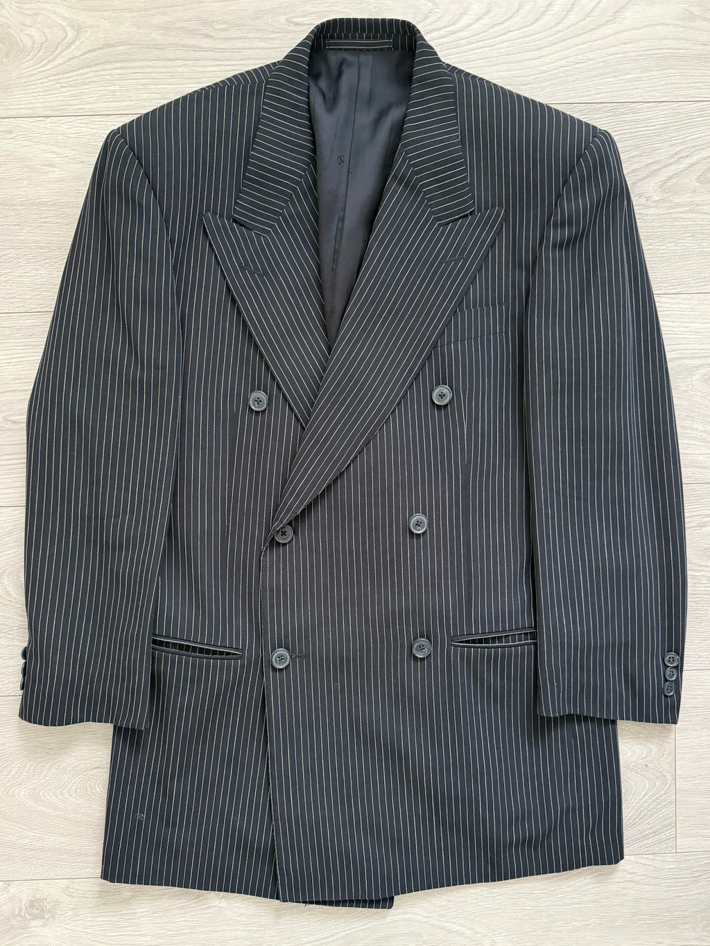 Valentino 1980s 6B Double Breasted Wool Pinestripe Power Suit - Size M Jacket / 32" Waist