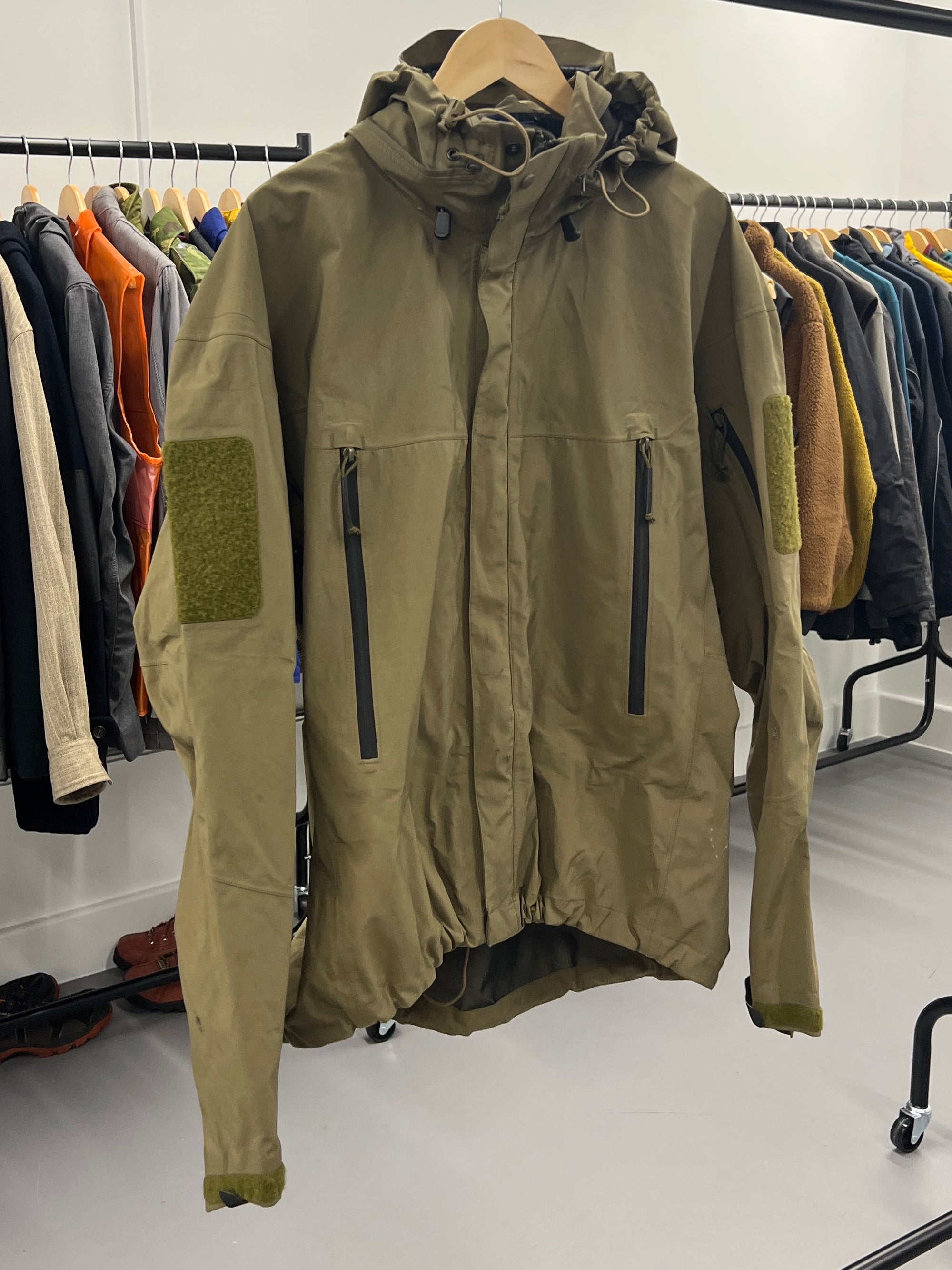 Arcteryx LEAF Alpha GEN 1 GoreTex Jacket Crocodile - Size XL