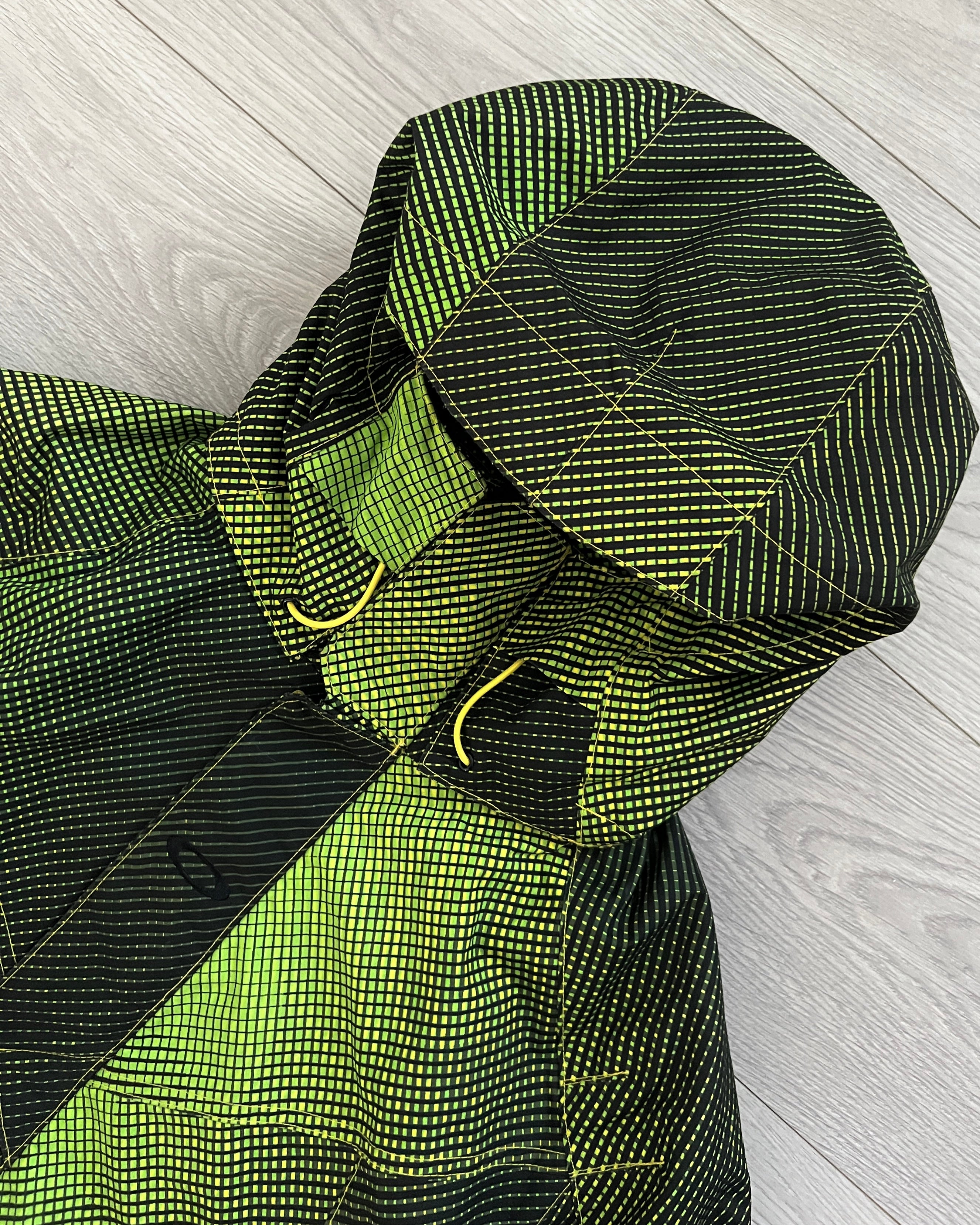 Oakley FW2010 Magnetic Hood 3D Holographic Print Technical Waterproof Jacket - Size M