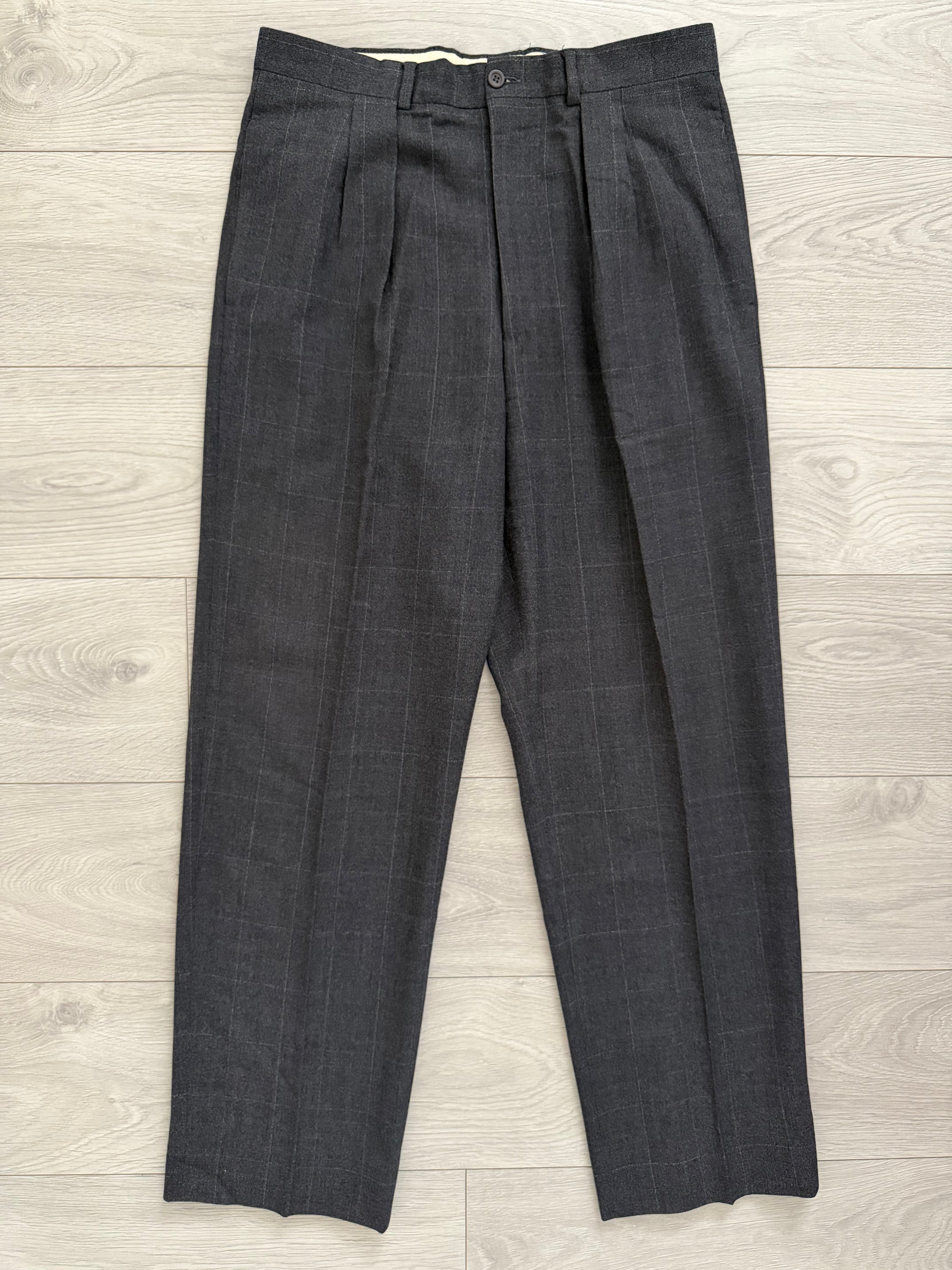 Giorgio Armani Black Label 1990s 2B Double-Pleated Suit Grey - Size L Jacket / 33" Waist