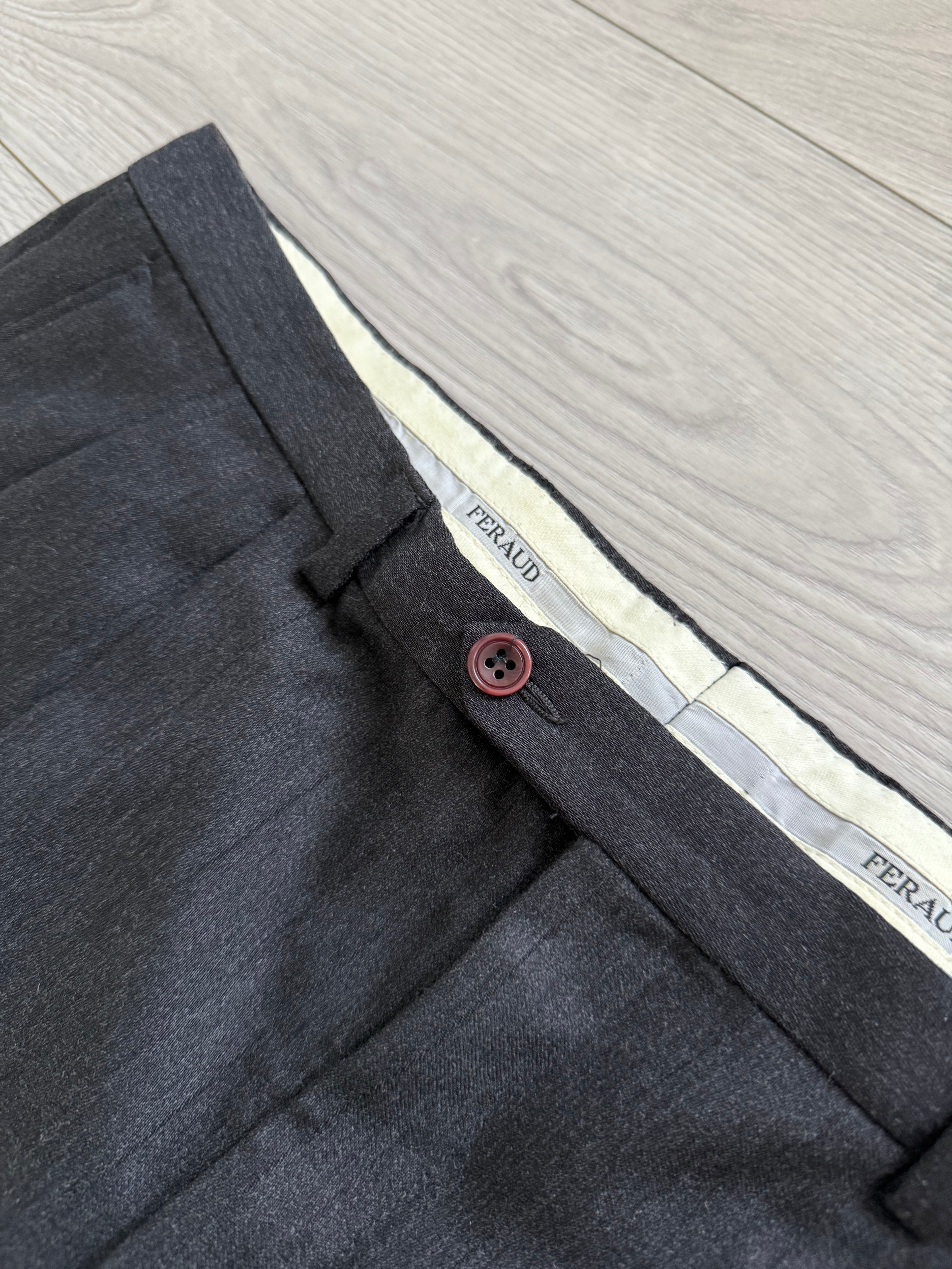 Louis Feraud Armani 1980s Peaked Lapel Double Breasted Pleated Pure New Wool Charcoal Grey Suit - Size XXL Jacket / 40" Waist