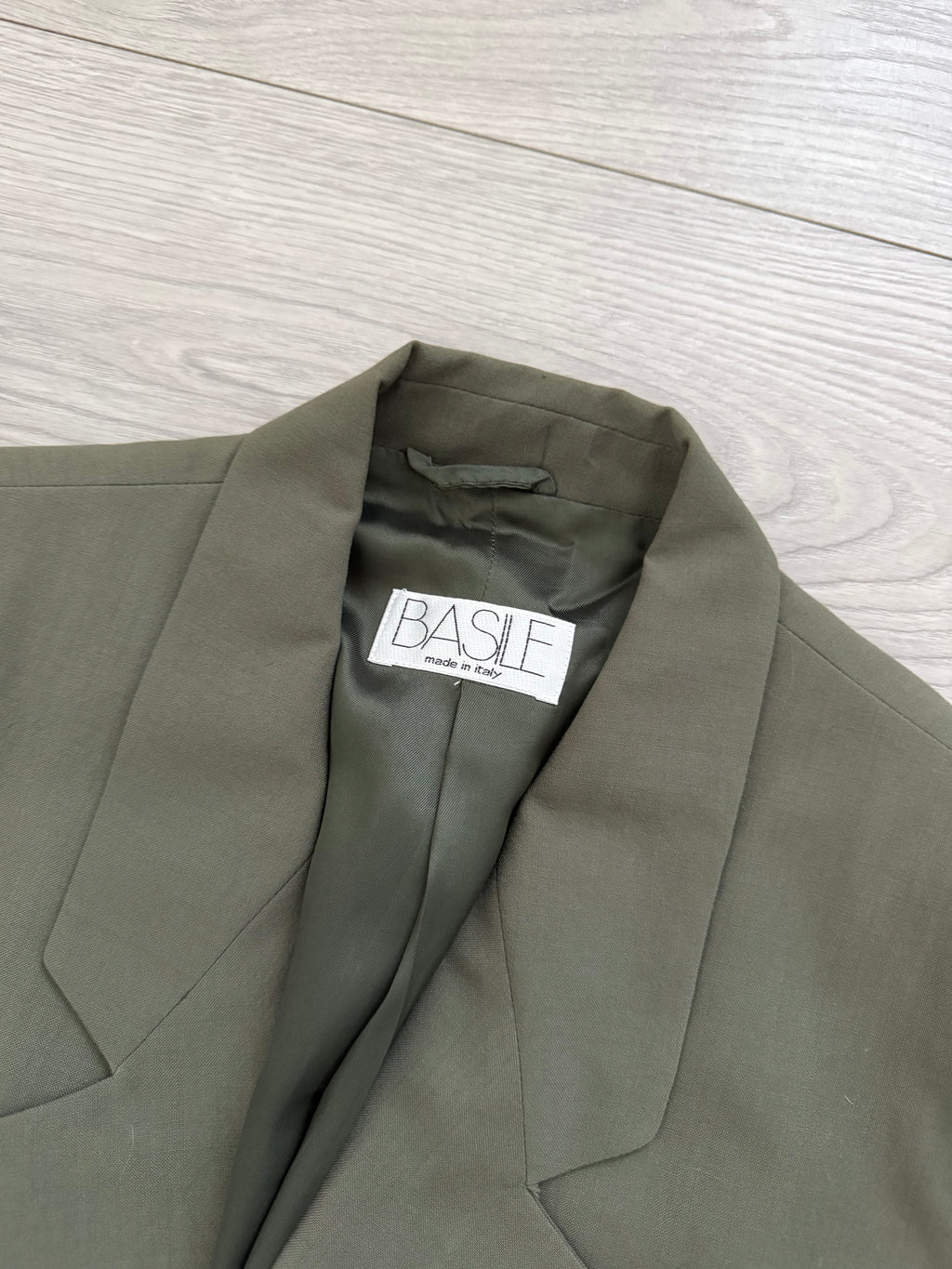 Basile 1980s Peaked Lapel Double Breasted Draped Wool Suit - Size S Jacket / 28" Waist