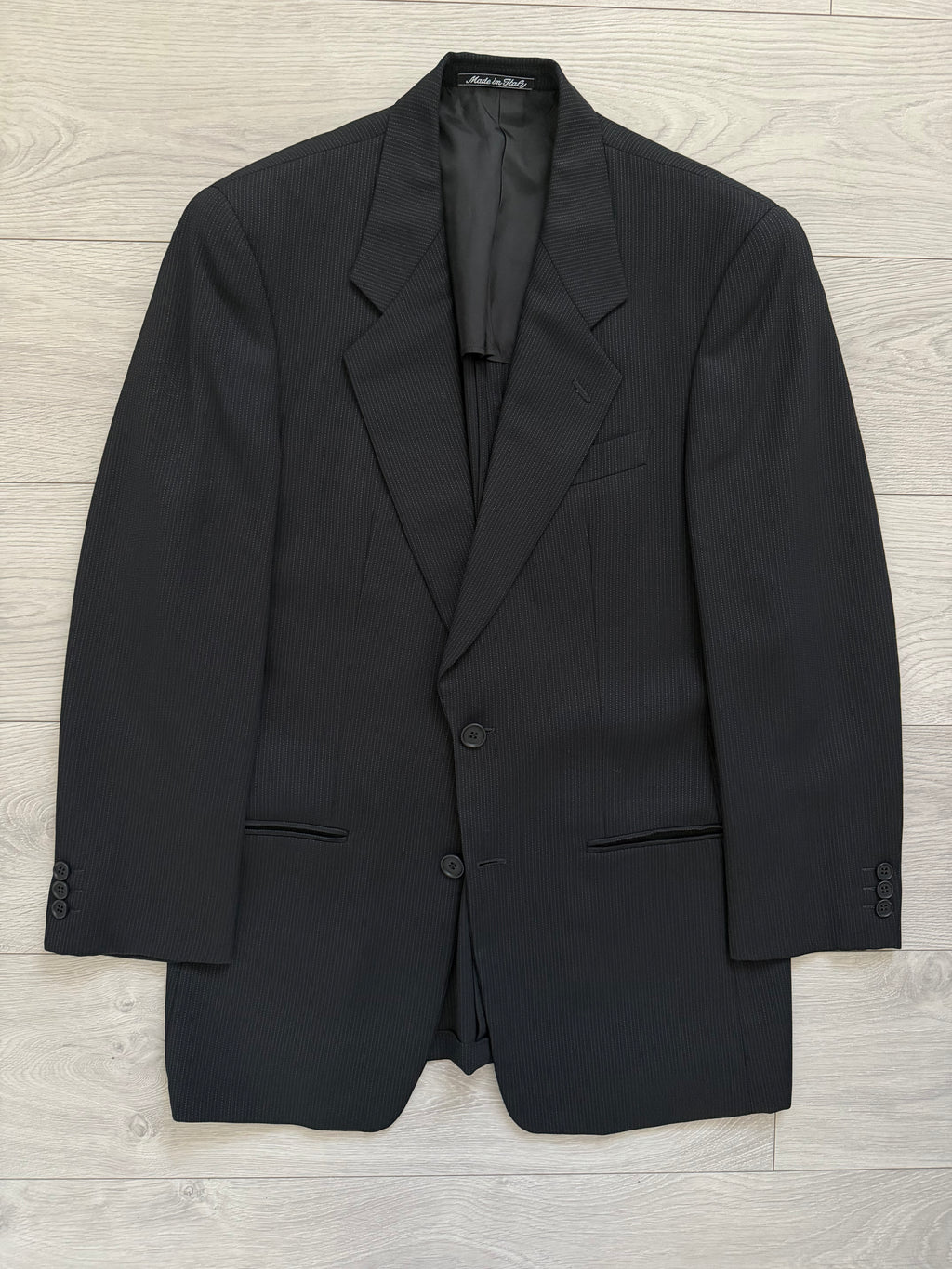 Giorgio Armani 1980s 2B Double Pleat Lightweight Textured Black Wool Suit - Size S Jacket / 30" Waist