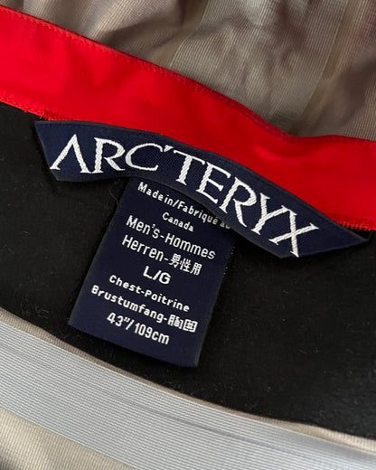 Arcteryx 2001 Beta AR Gore-Tex XCR Jacket in Formula Red - Size L