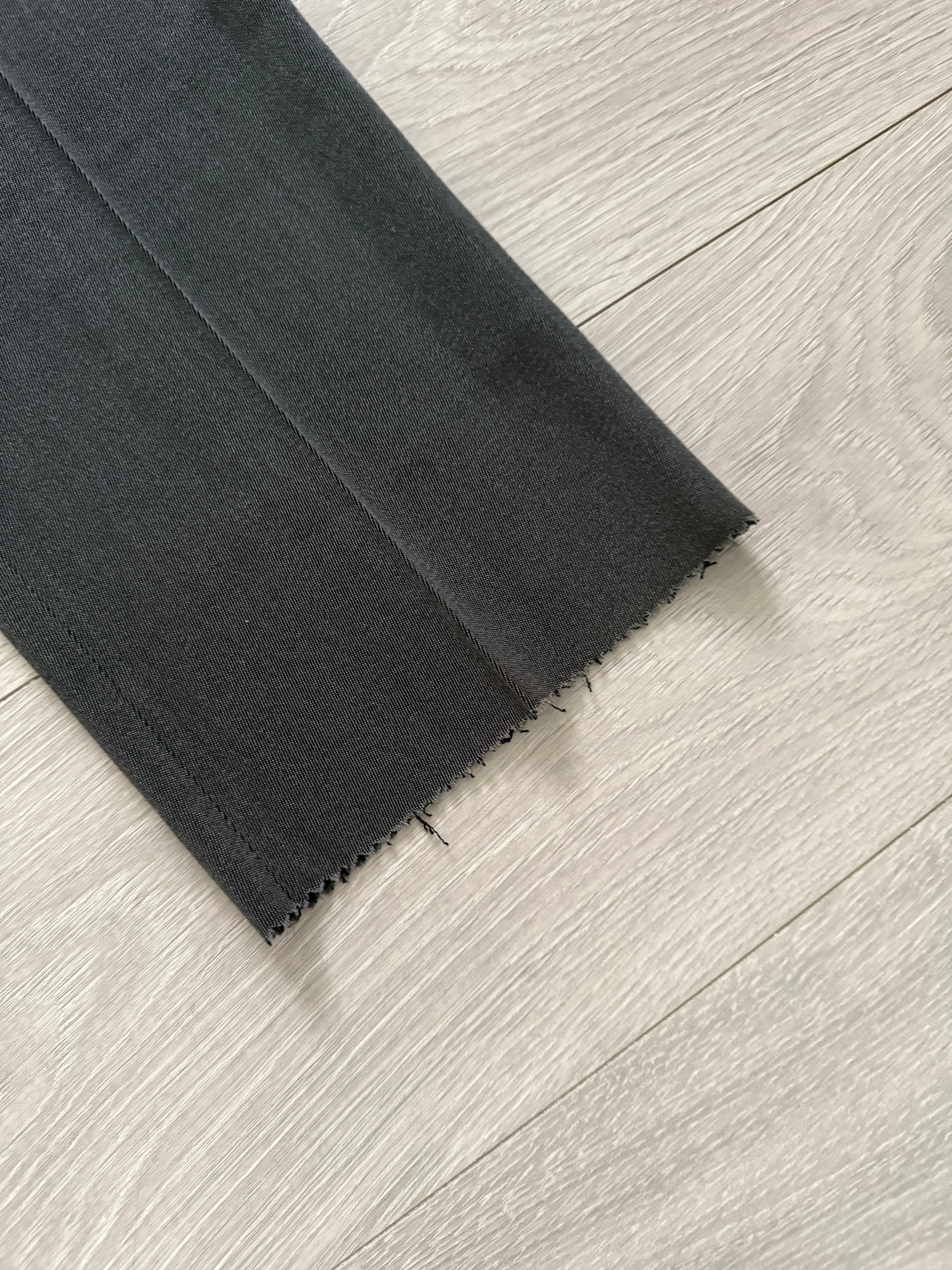 Giorgio Armani 1980s Double Breasted Pleated Wool Suit Steel Charcoal New - Size L Jacket / 32" Waist