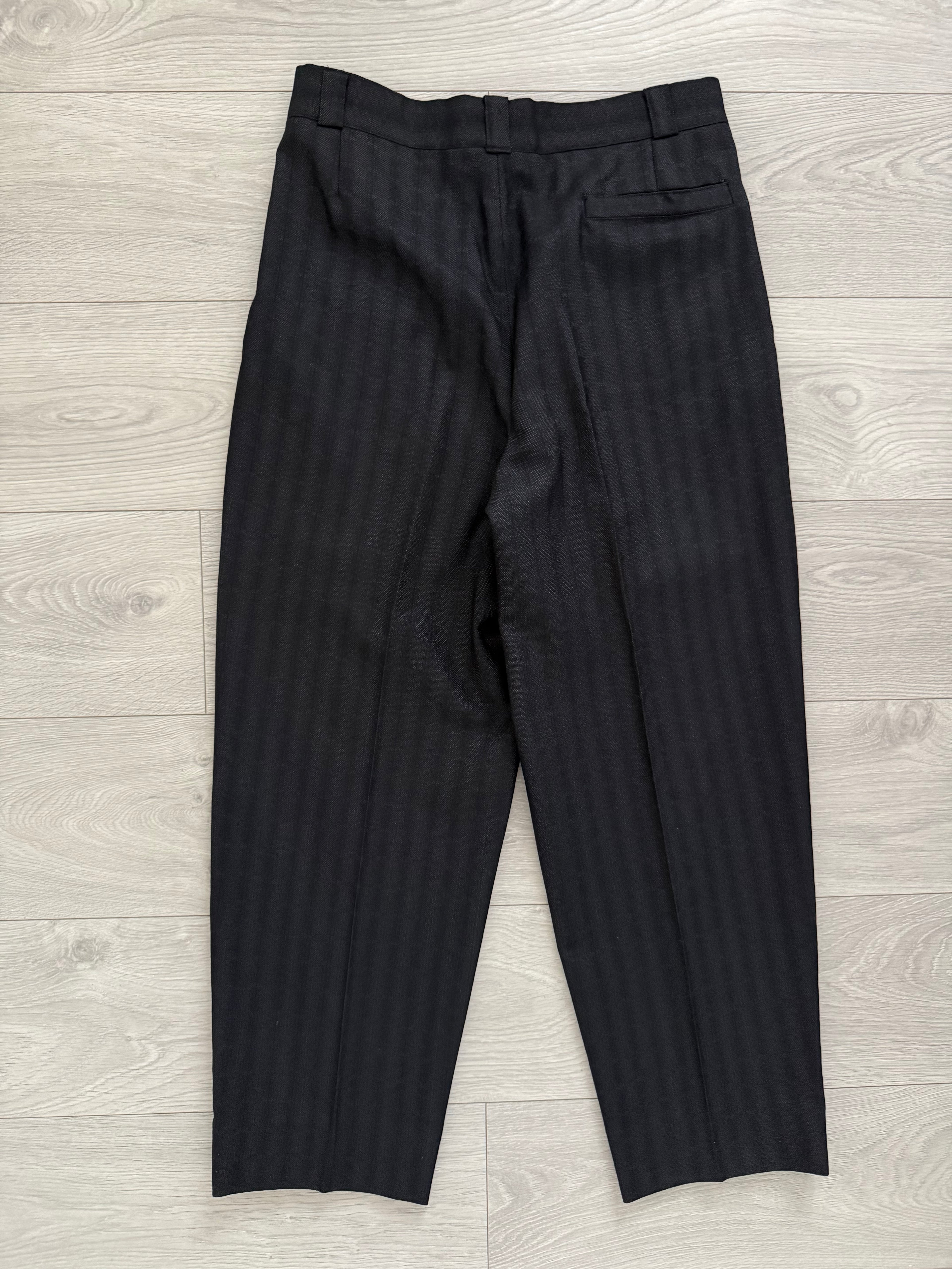 Versace 1980s Notch Lapel Double Breasted Triple Pleat Textured Black Wool Suit - Size M Jacket / 32" Waist