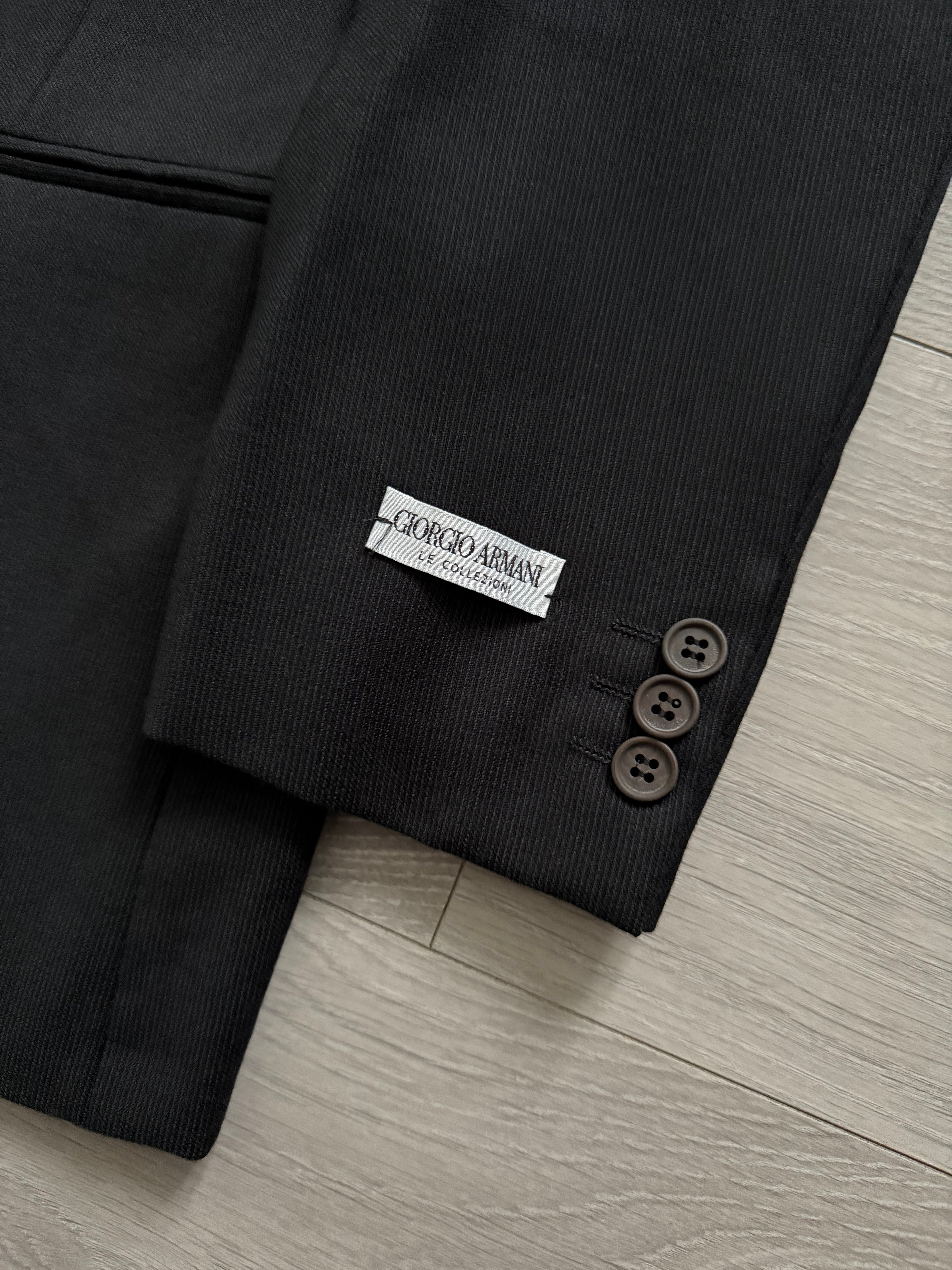 Giorgio Armani 1980s Double Breasted Pleated Wool Suit Black New - Size L Jacket / 32" Waist