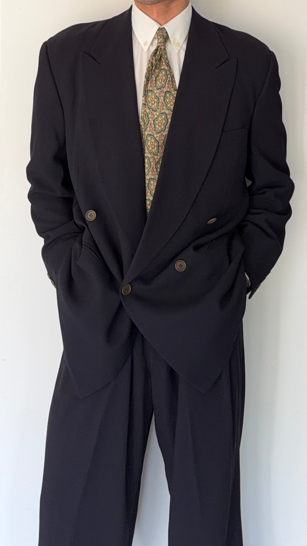 Giorgio Armani 1990s Black Label Peaked Lapel Double Breasted Navy Wool Pleated Draped Suit - Size L Jacket / 34" Waist