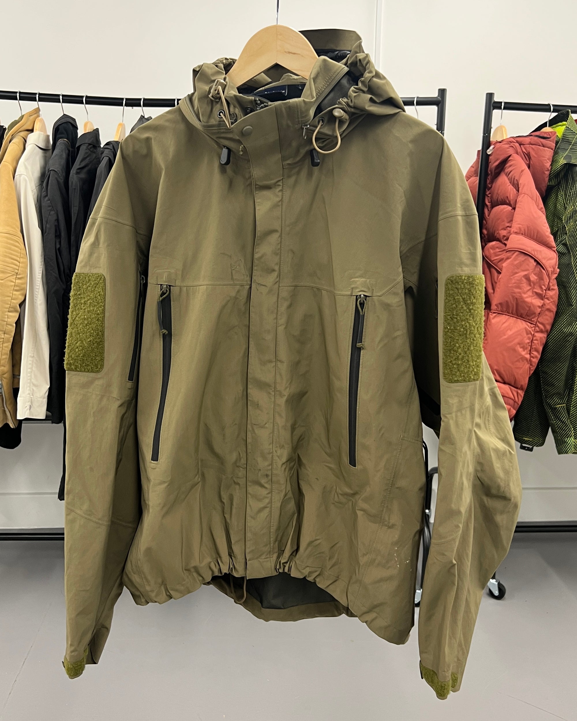 Arcteryx LEAF Alpha GEN 1 GoreTex Jacket Crocodile - Size XL