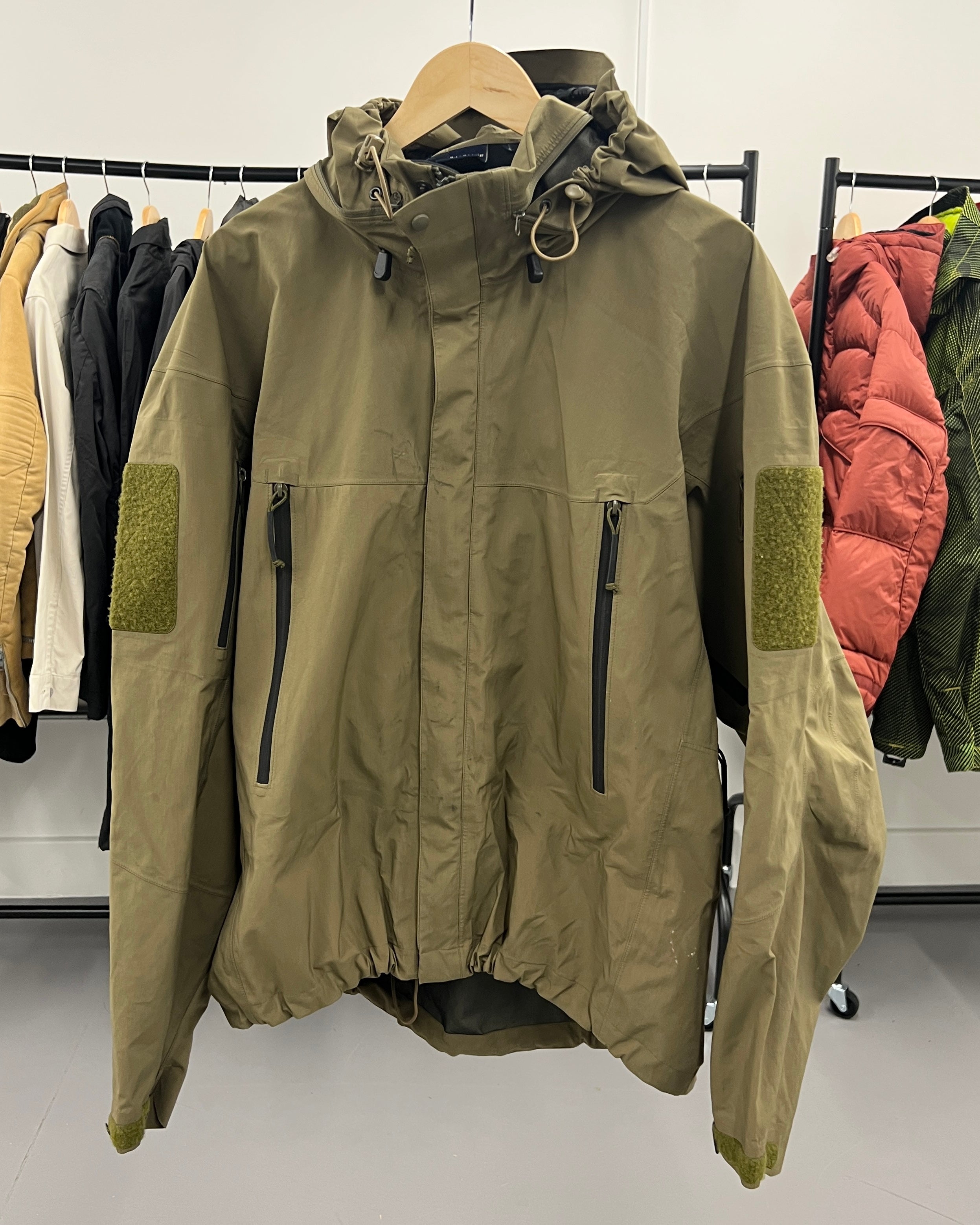 Arcteryx LEAF Alpha GEN 1 GoreTex Jacket Crocodile - Size XL