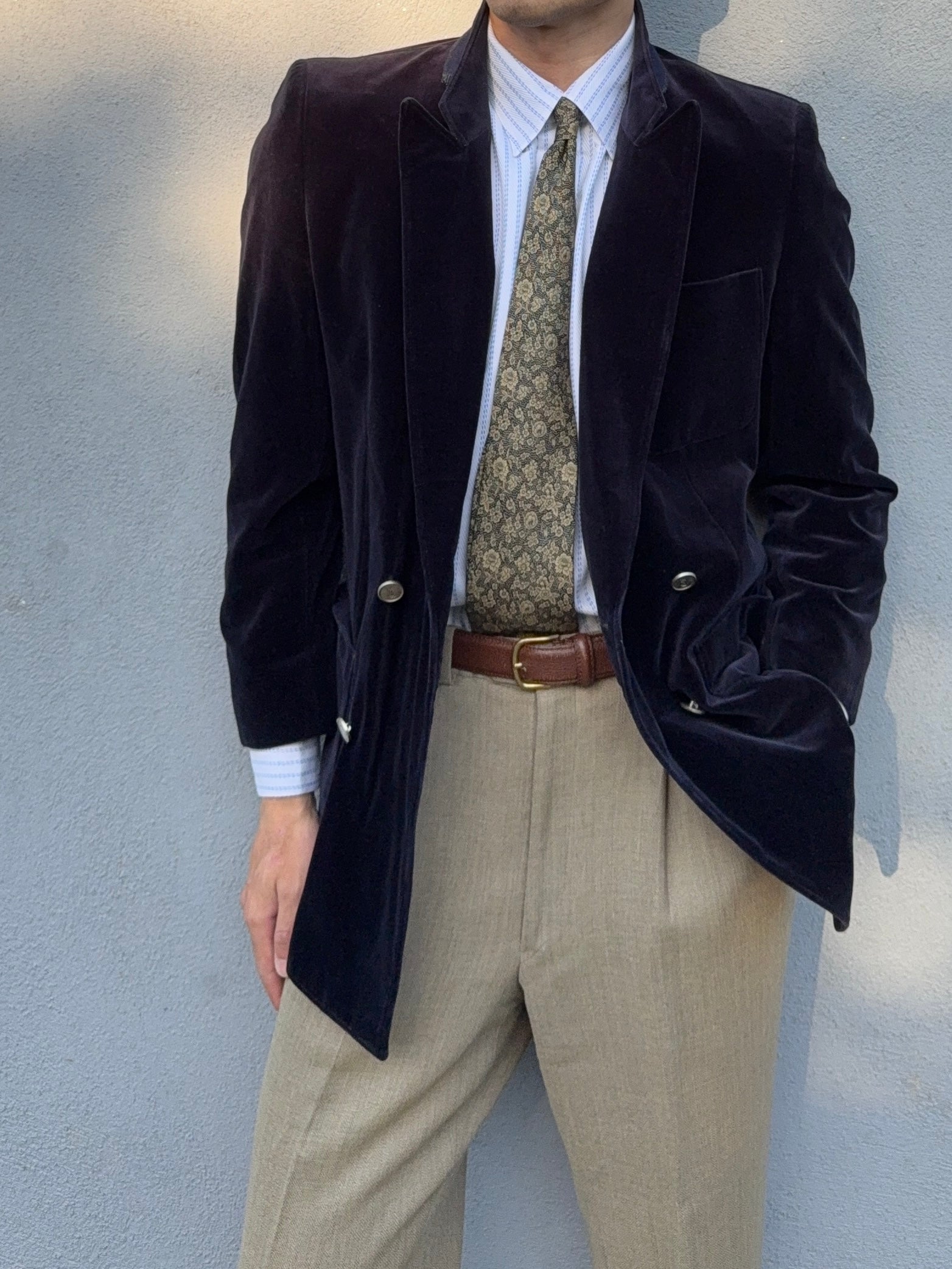 Yves Saint Laurent 1980s Velvet Peaked Lapel Double Breasted Metal Button Blazer Jacket - Size S