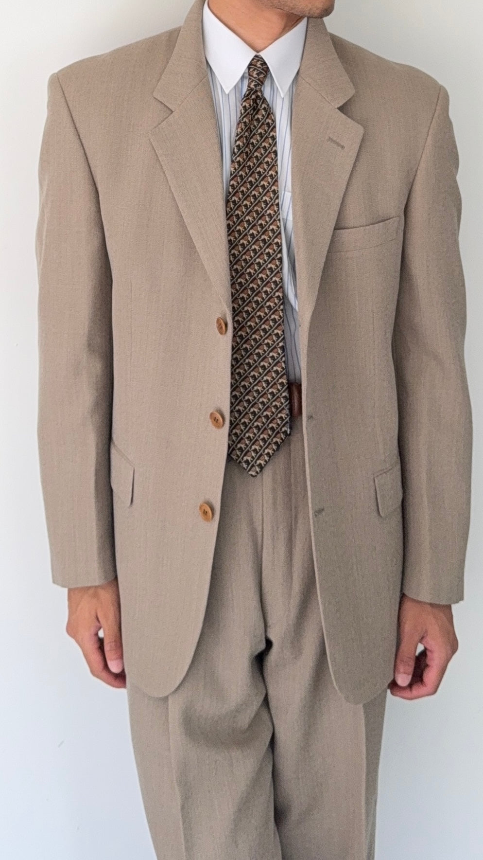 Paul Smith 1990s 3B Double Pleat Crepe Weave Wool Suit Stone Beige - Size L Jacket / 31" Waist