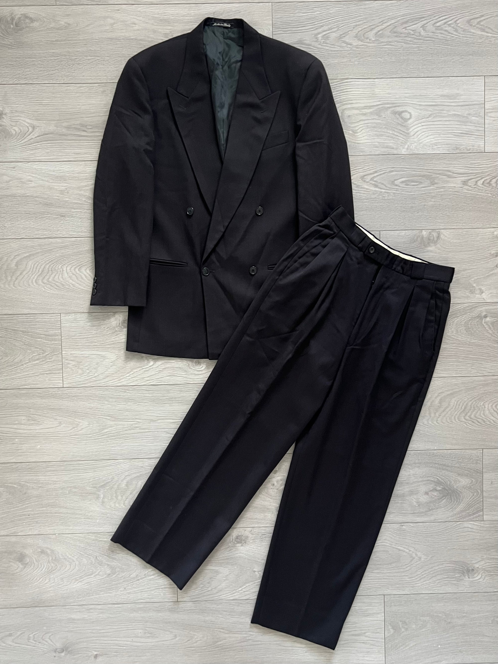 Emporio Armani 1990s Double-Breasted Pleated Relaxed Suit - Size M Jacket / 30" Waist