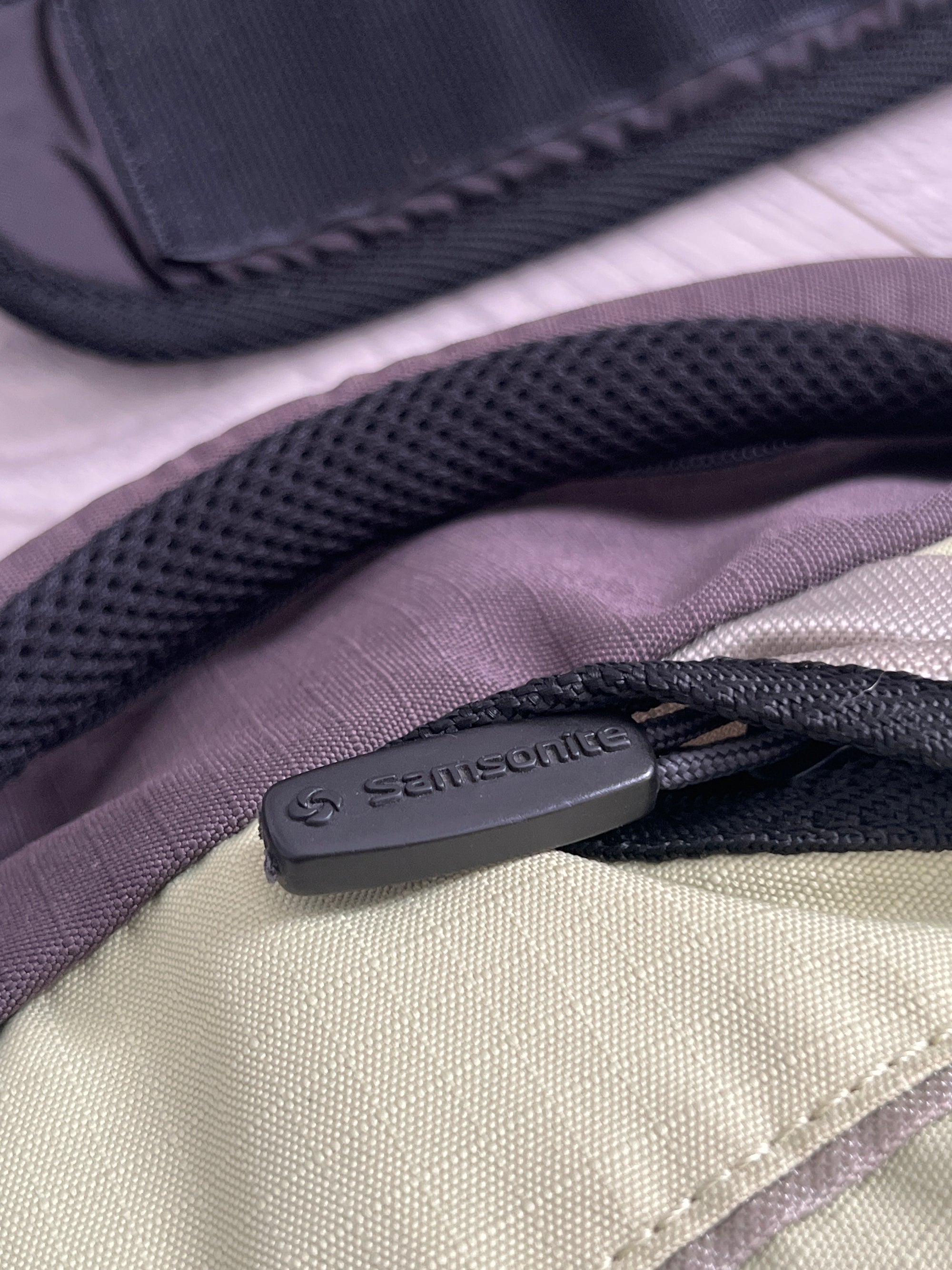 Samsonite 00s Technical Sling Body Bag