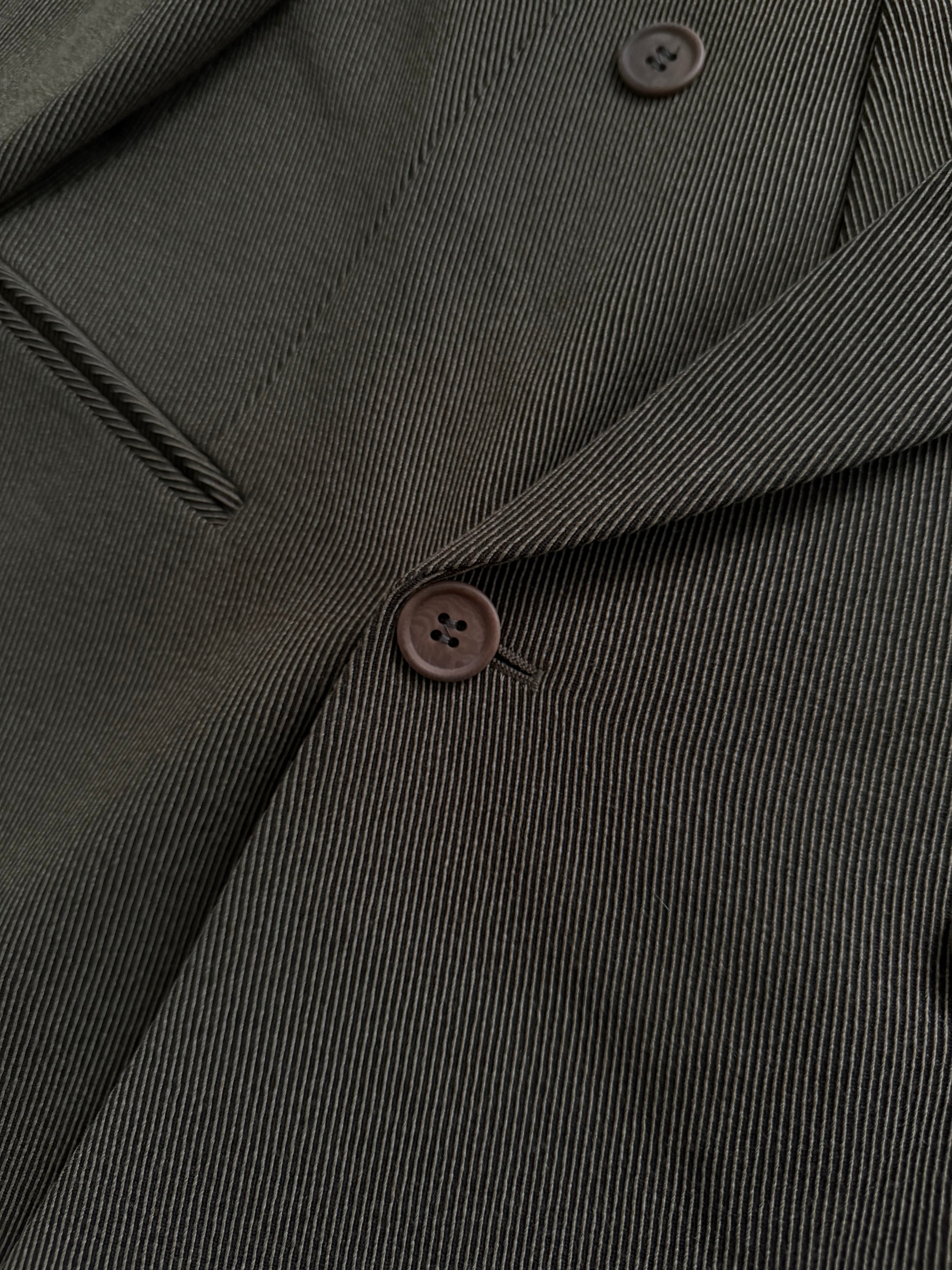 Giorgio Armani 1980s Double Breasted Pleated Wool Suit Taupe Brown New - Size L Jacket / 32" Waist