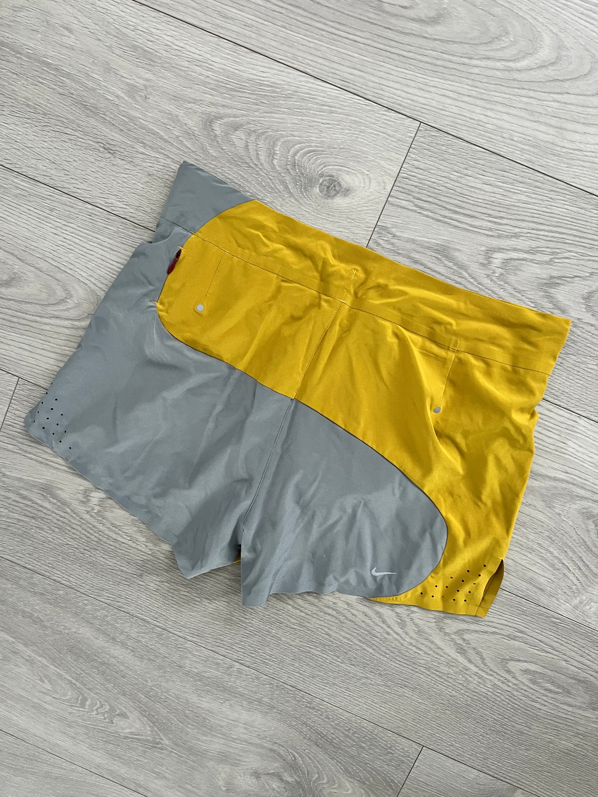 Nike Gyakusou SS2014 Curve Split 'Light/Dark' Tech Shorts - Size M & L