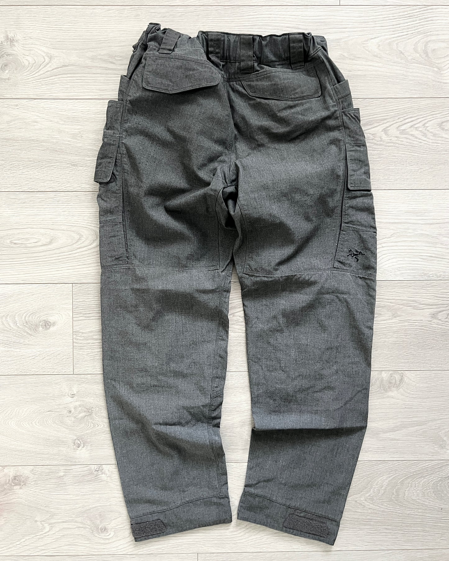 Arc'teryx LEAF Assault FR Combat Utility Pants Wolf Grey - Size S, M, L & XL