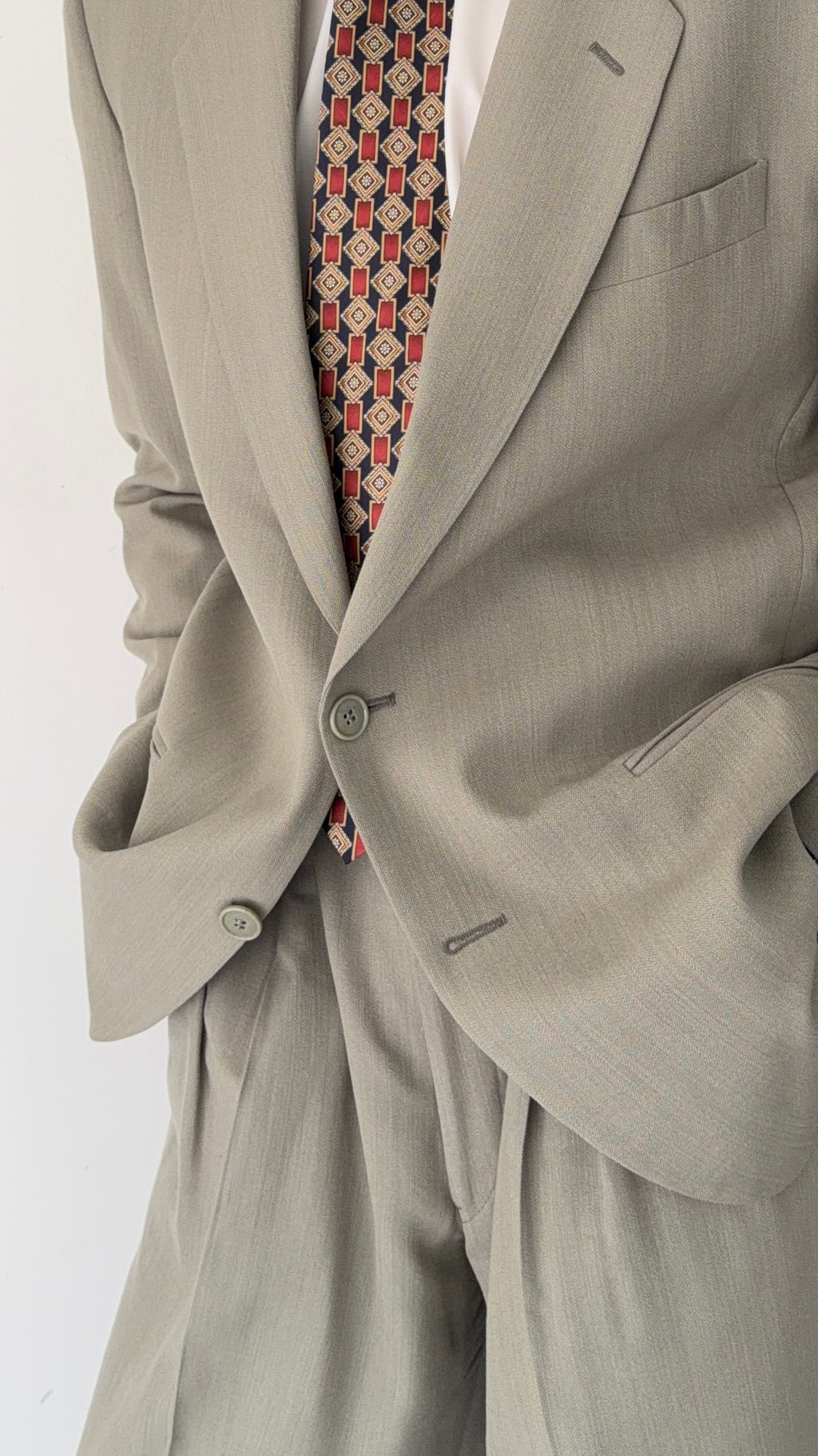 Emporio Armani 1980s 2B Taupe Siege Double-Pleat Wool Suit  - Size M Jacket / 31" Waist