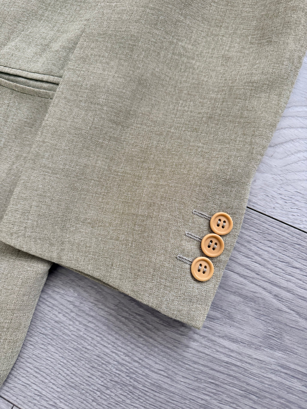 Giorgio Armani Black Label 1990s 2B Pleated Rayon Wool Draped Suit Taupe Beige - Size S Jacket / 29" Waist