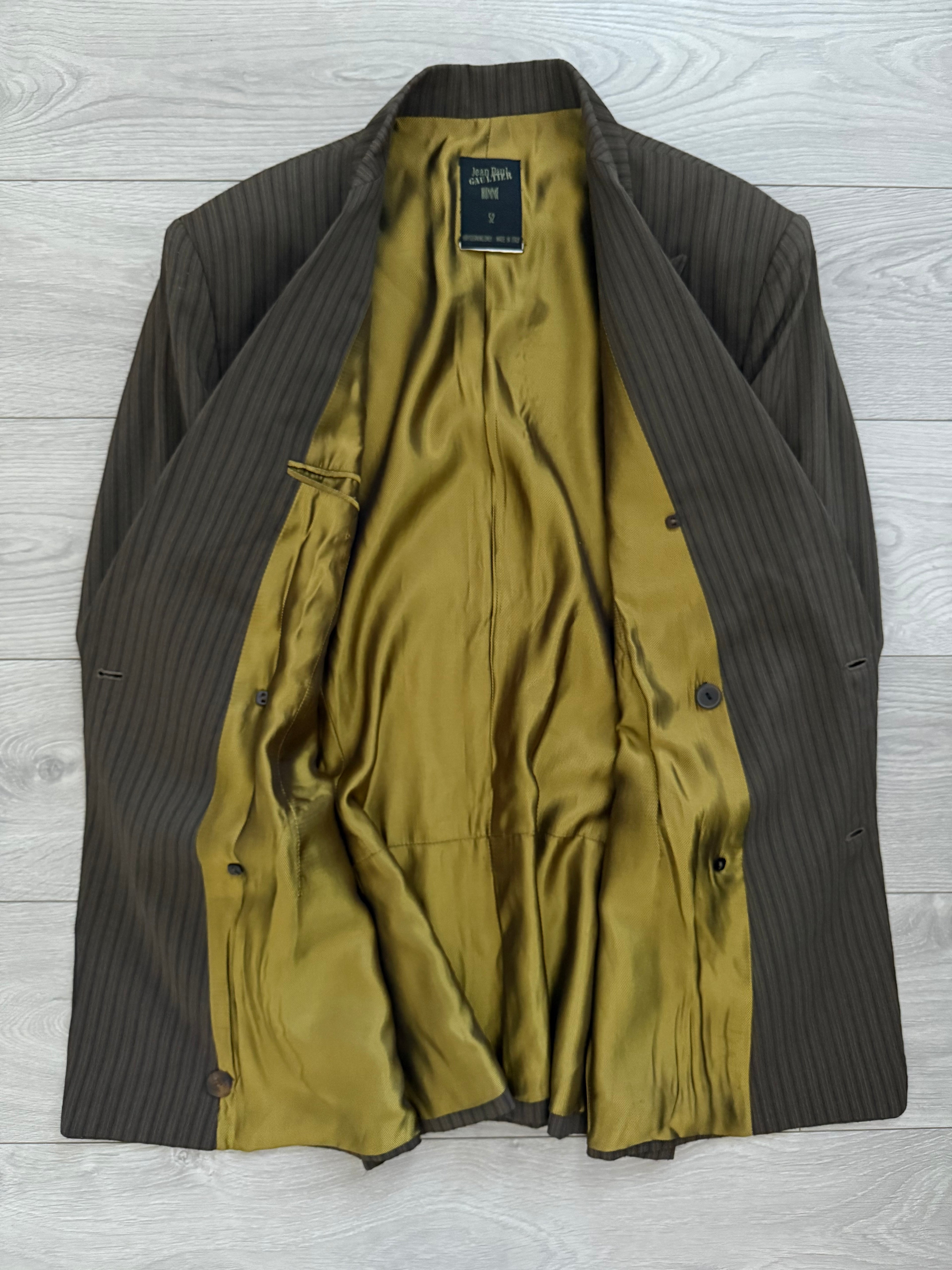 Jean Paul Gaultier 1990s Peaked Lapel Double Breasted Pleated Textured Suit - Size XL Jacket / 34" Waist
