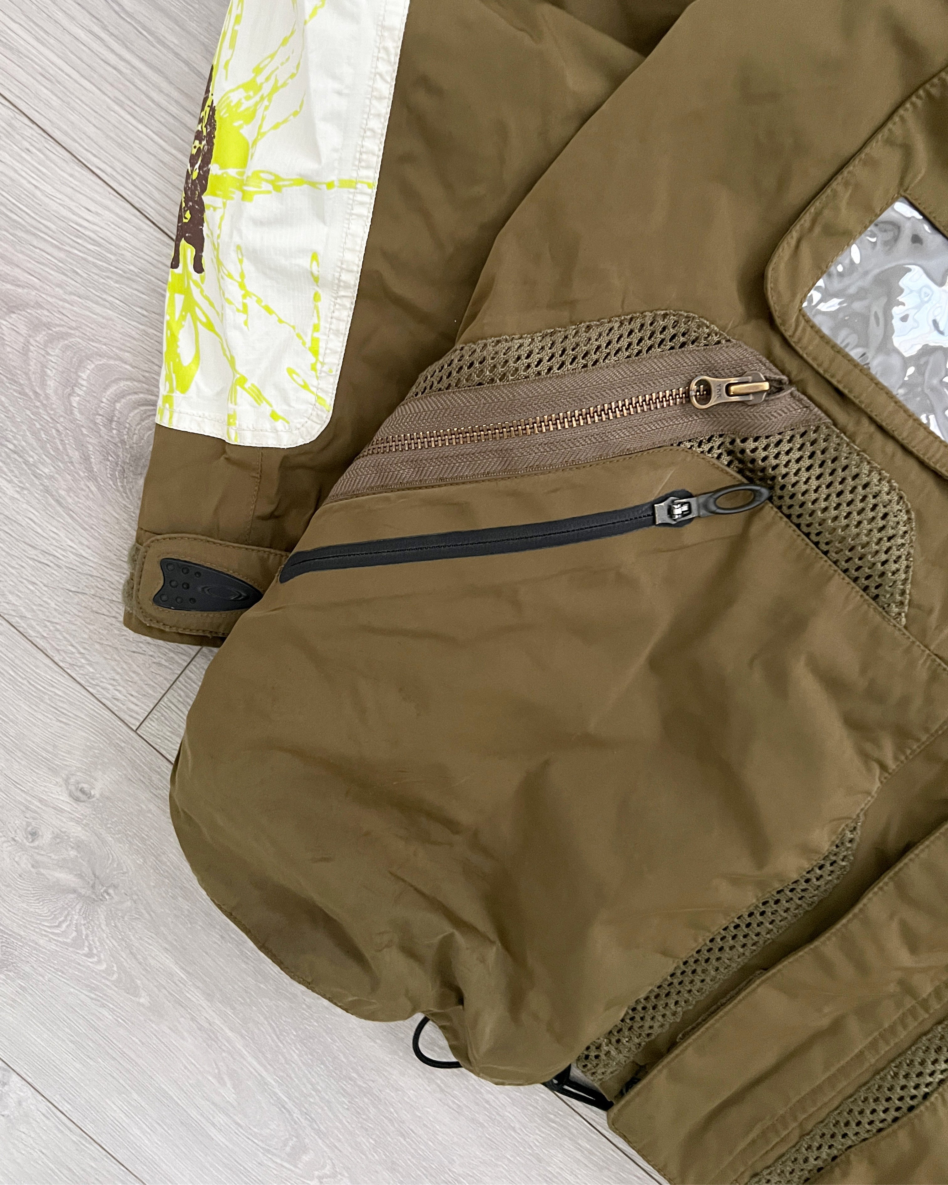 Oakley Nitro Fuel AW2005 Magnetic Concealed Pocket Tech Oakley Nitro Fuel AW2005 Magnetic Concealed Pocket Tech