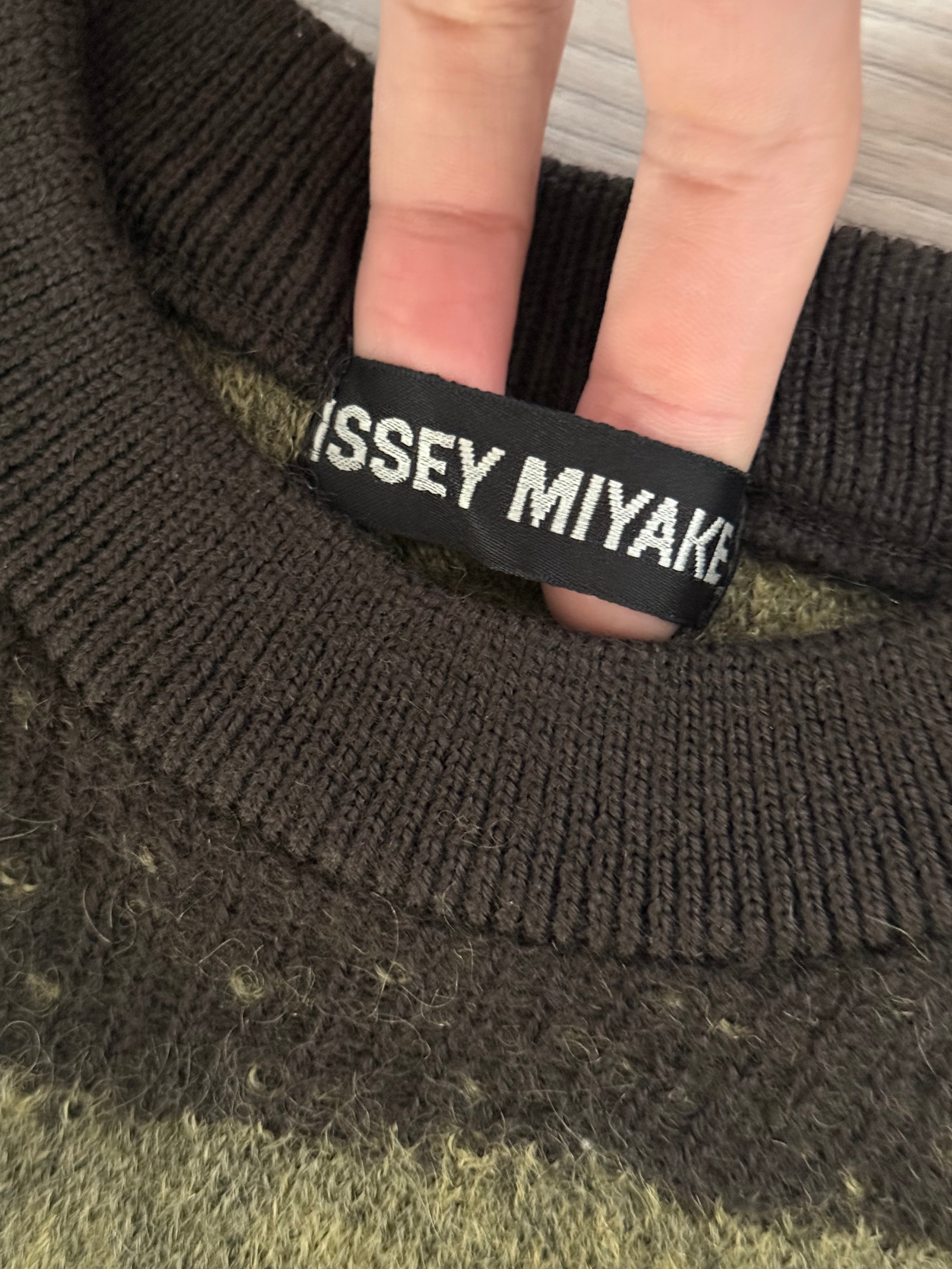 Issey Miyake FW2001 Wool Knit Sweater - Size M