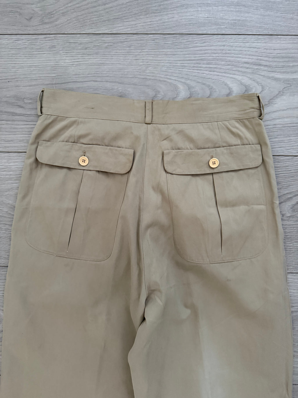 Versace 1980s Double-Pleat Beige Pants - Size 29" Waist
