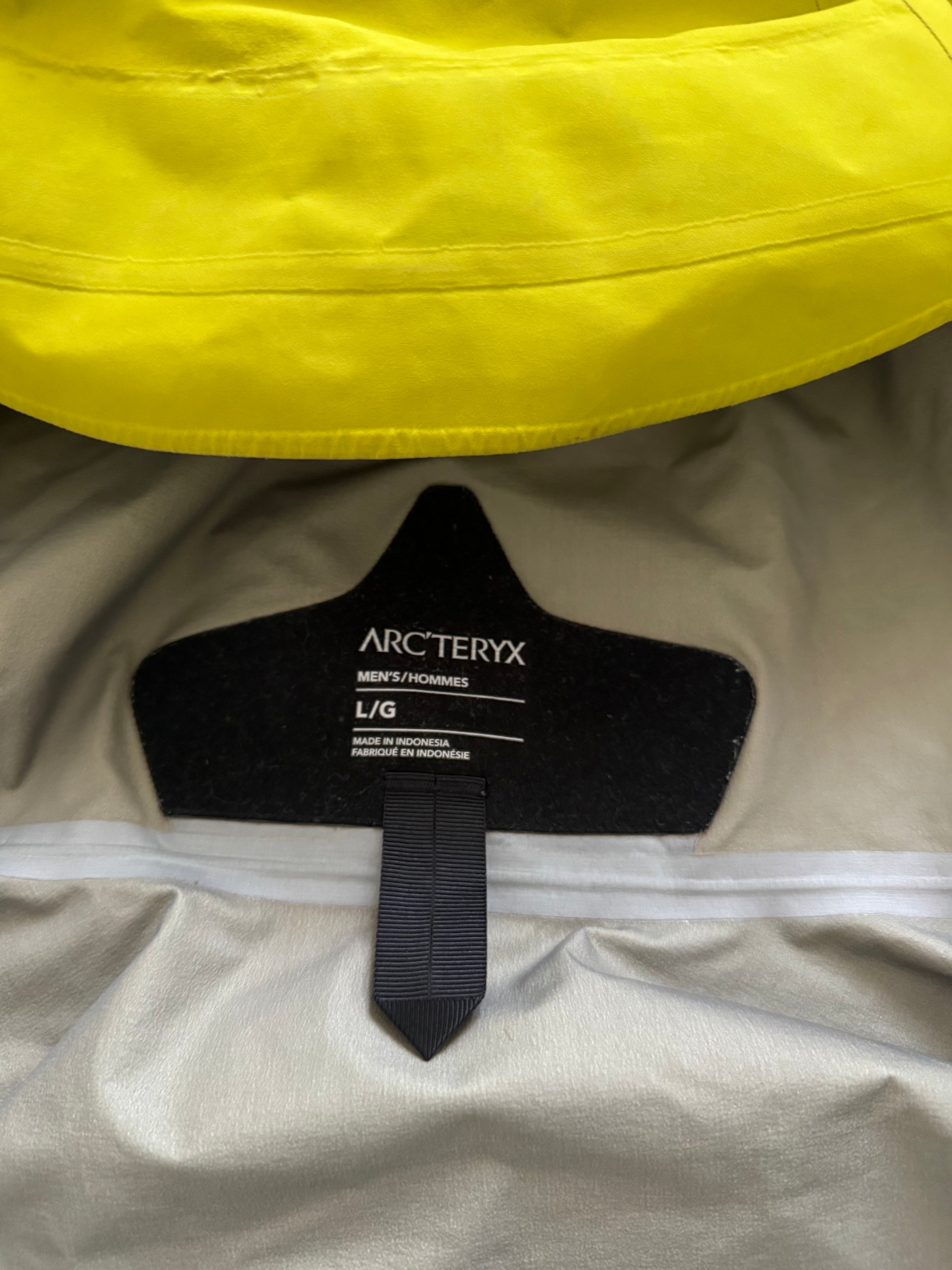 Arc'teryx Alpha FL Yellow Gore-Tex Pro Shell Jacket - Size L