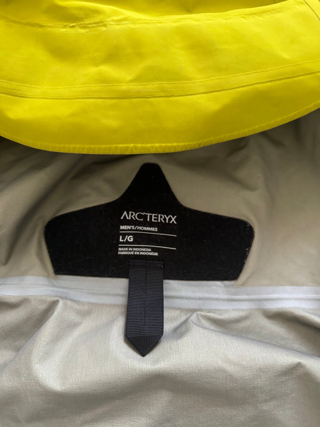 Arc'teryx Alpha FL Yellow Gore-Tex Pro Shell Jacket - Size L