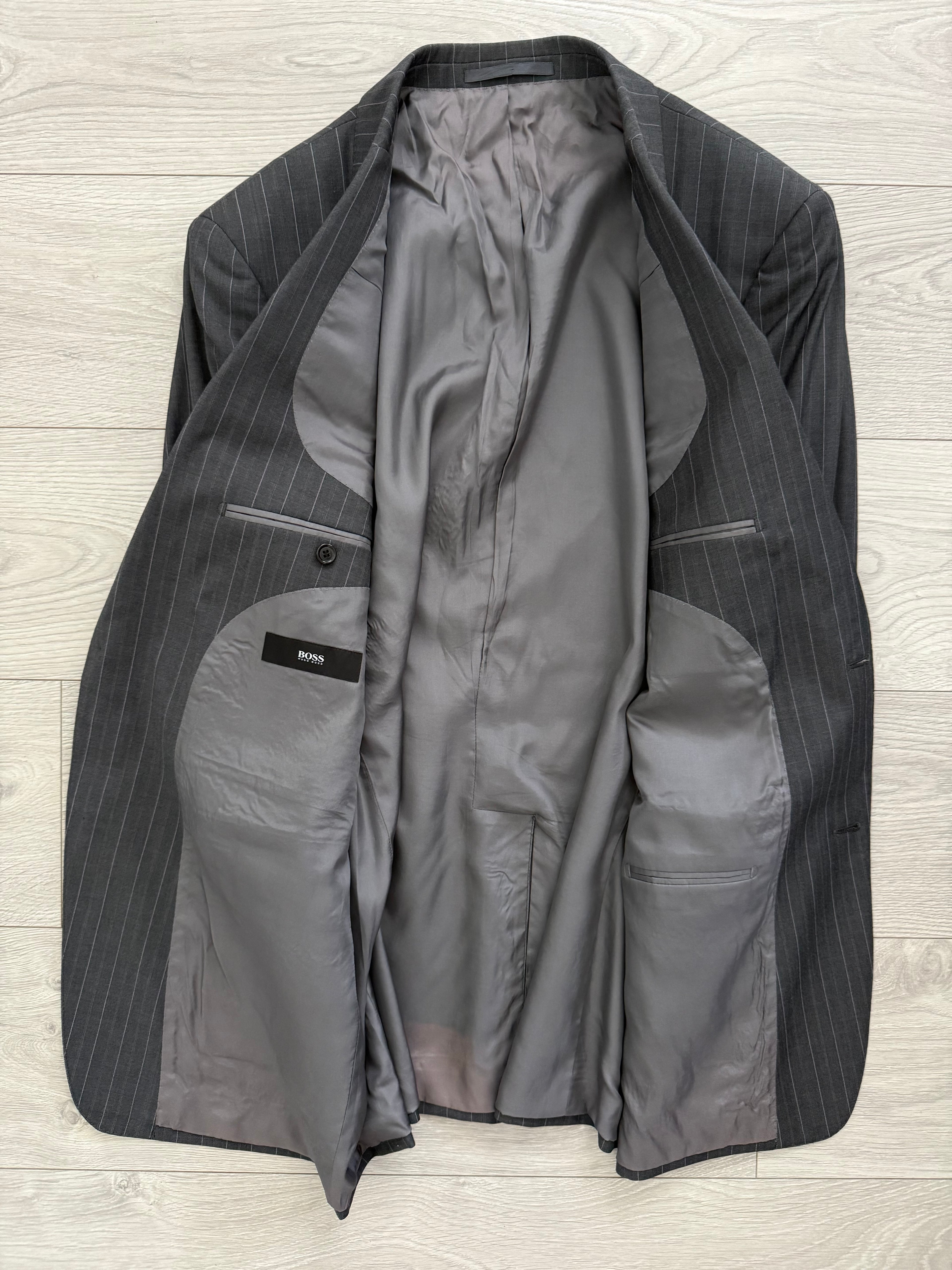 Hugo Boss 1990s 'Reno' Pinstriped 2B Lightweight Wool Grey Suit - Size XXL Jacket / 38" Waist