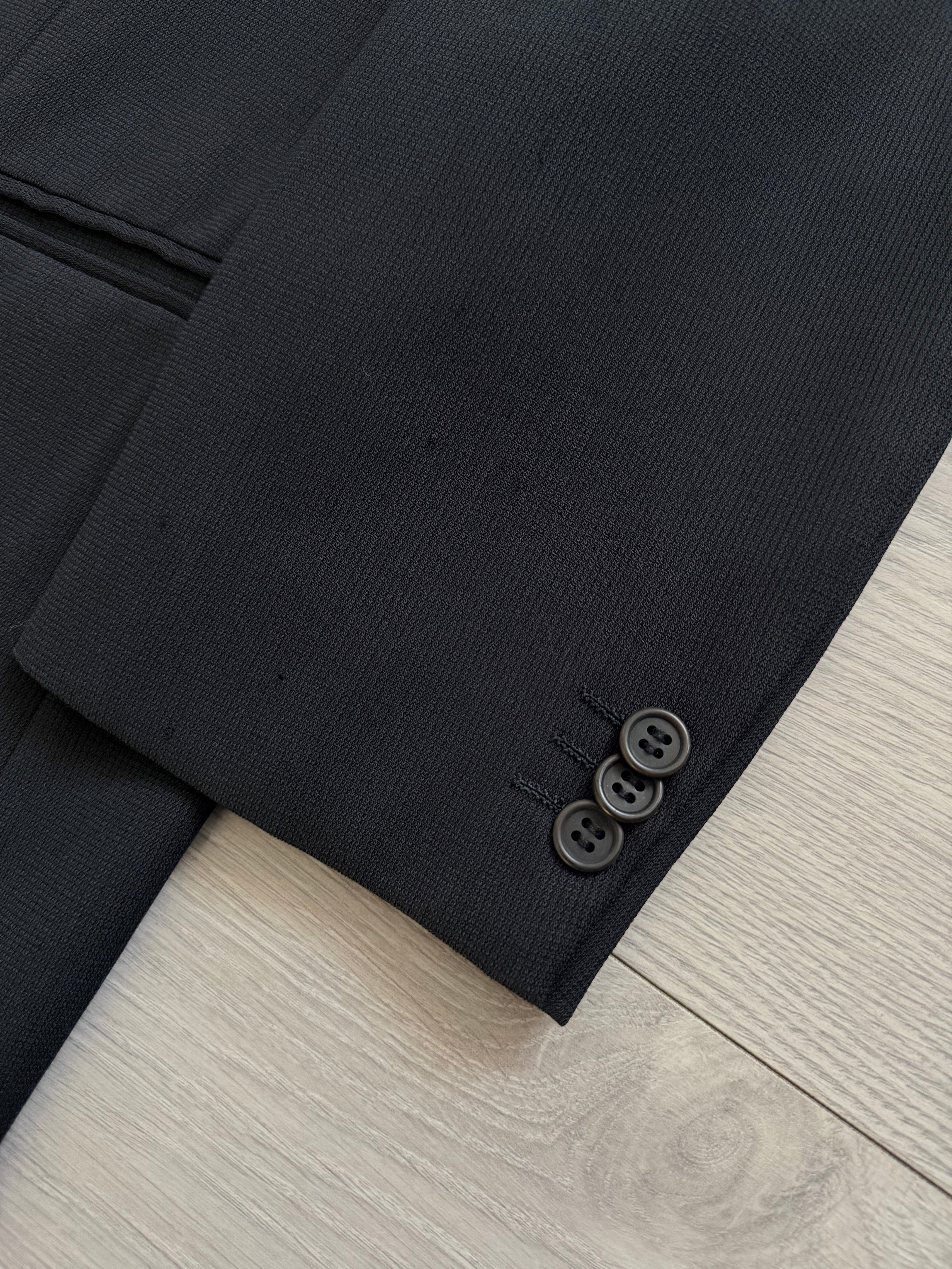 Giorgio Armani 1980s 2B Double Pleat Lightweight Navy Wool Suit - Size M Jacket / 32" Waist