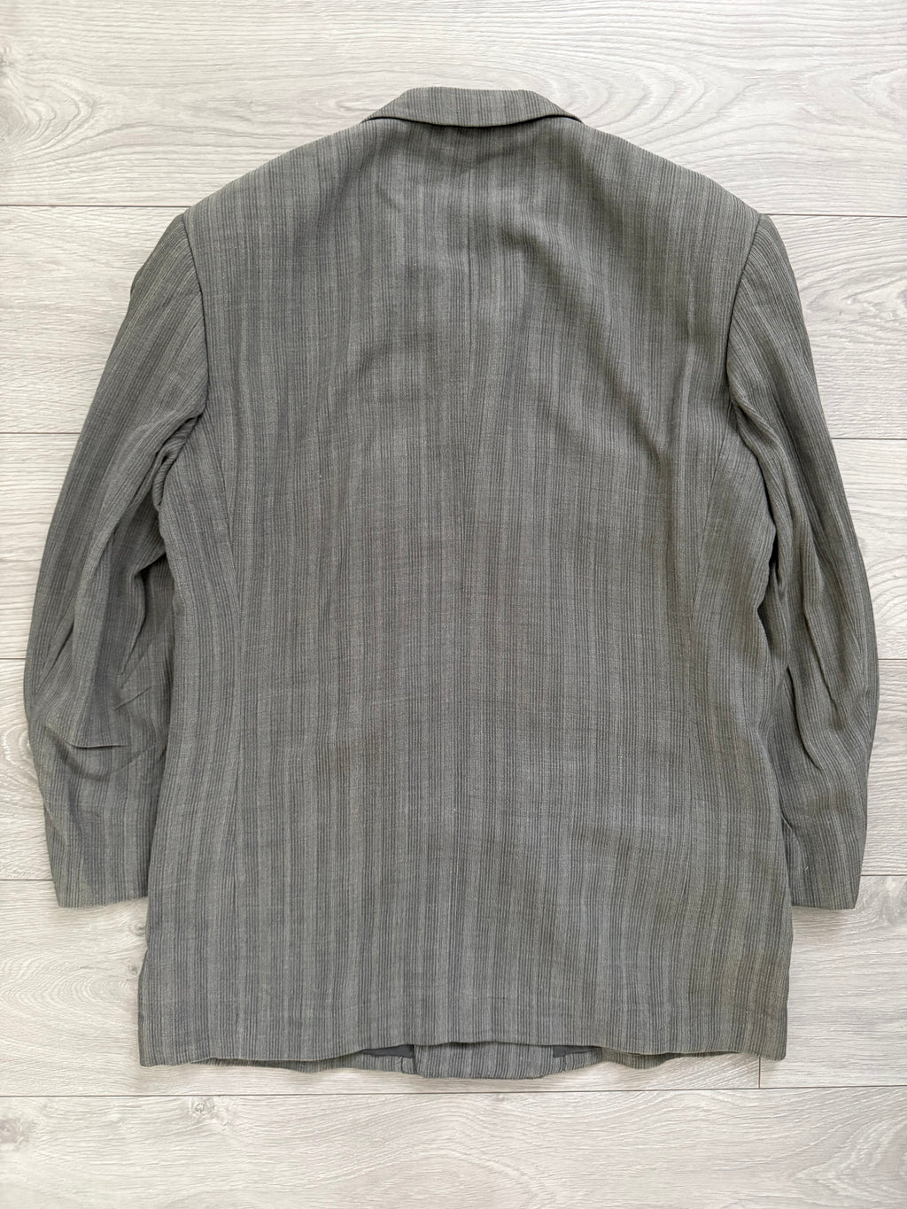 Basile 1980s Peaked Lapel Double Breasted Pleated Textured Wool Suit - Size M Jacket / 31" Waist
