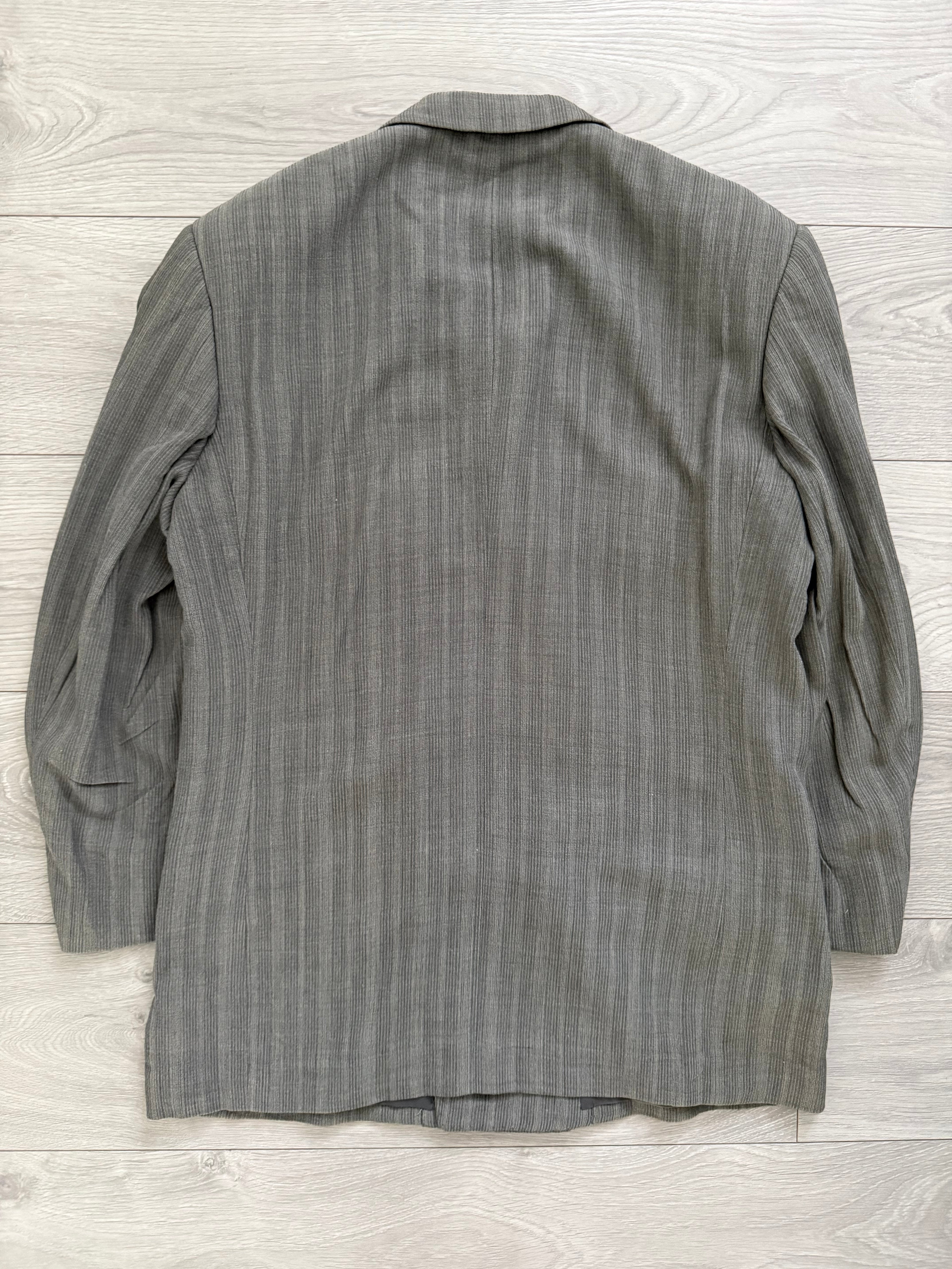 Basile 1980s Peaked Lapel Double Breasted Pleated Textured Wool Suit - Size M Jacket / 31" Waist