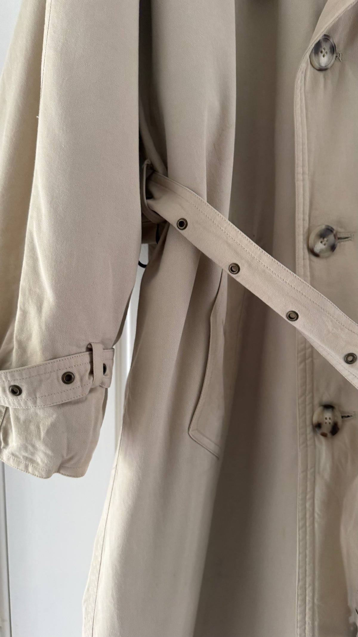 Hugo Boss 1980s Padded Power Trench Coat - Size L