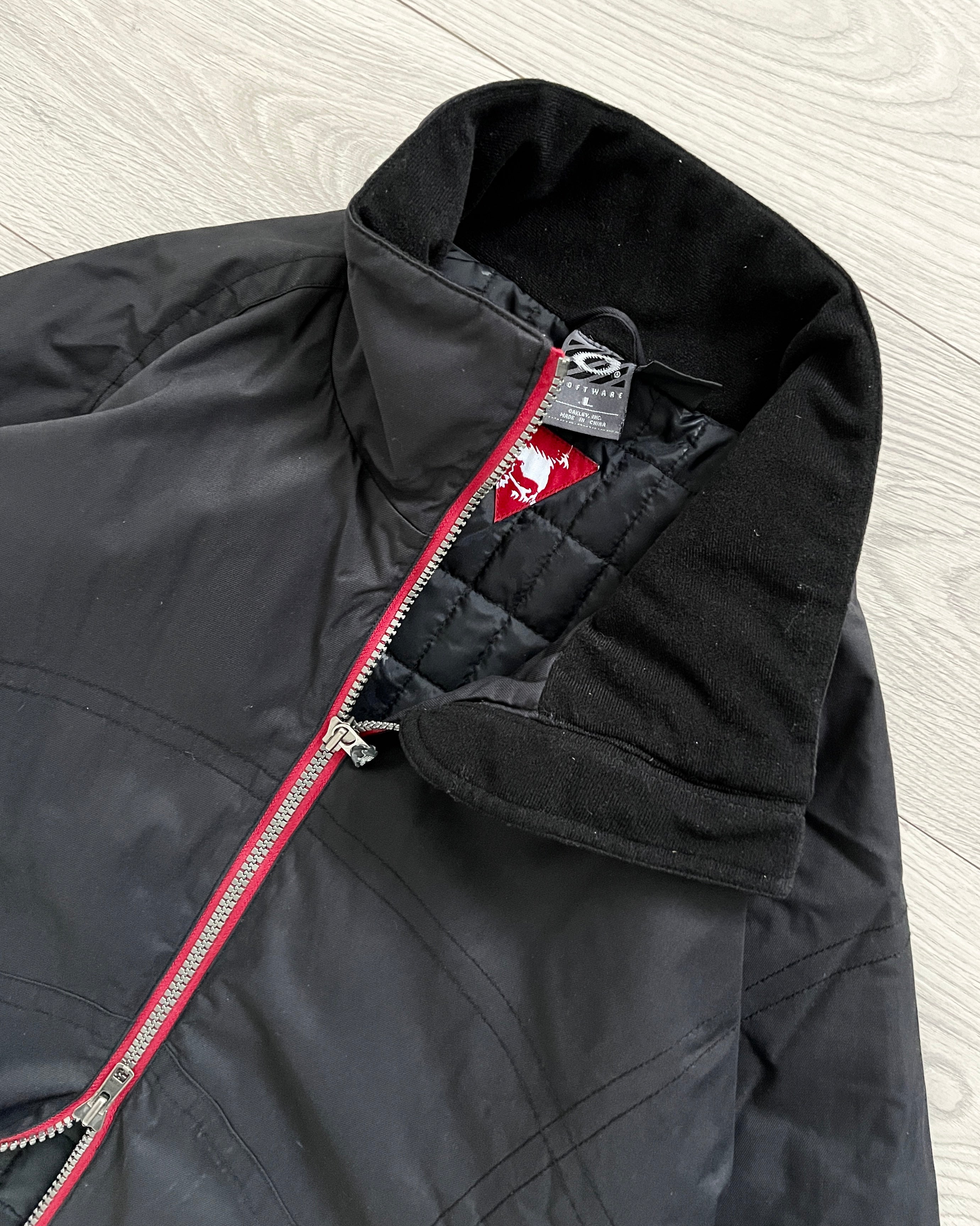 Oakley Software 00s Quilt Insulated Technical Panelled Jacket - Size L