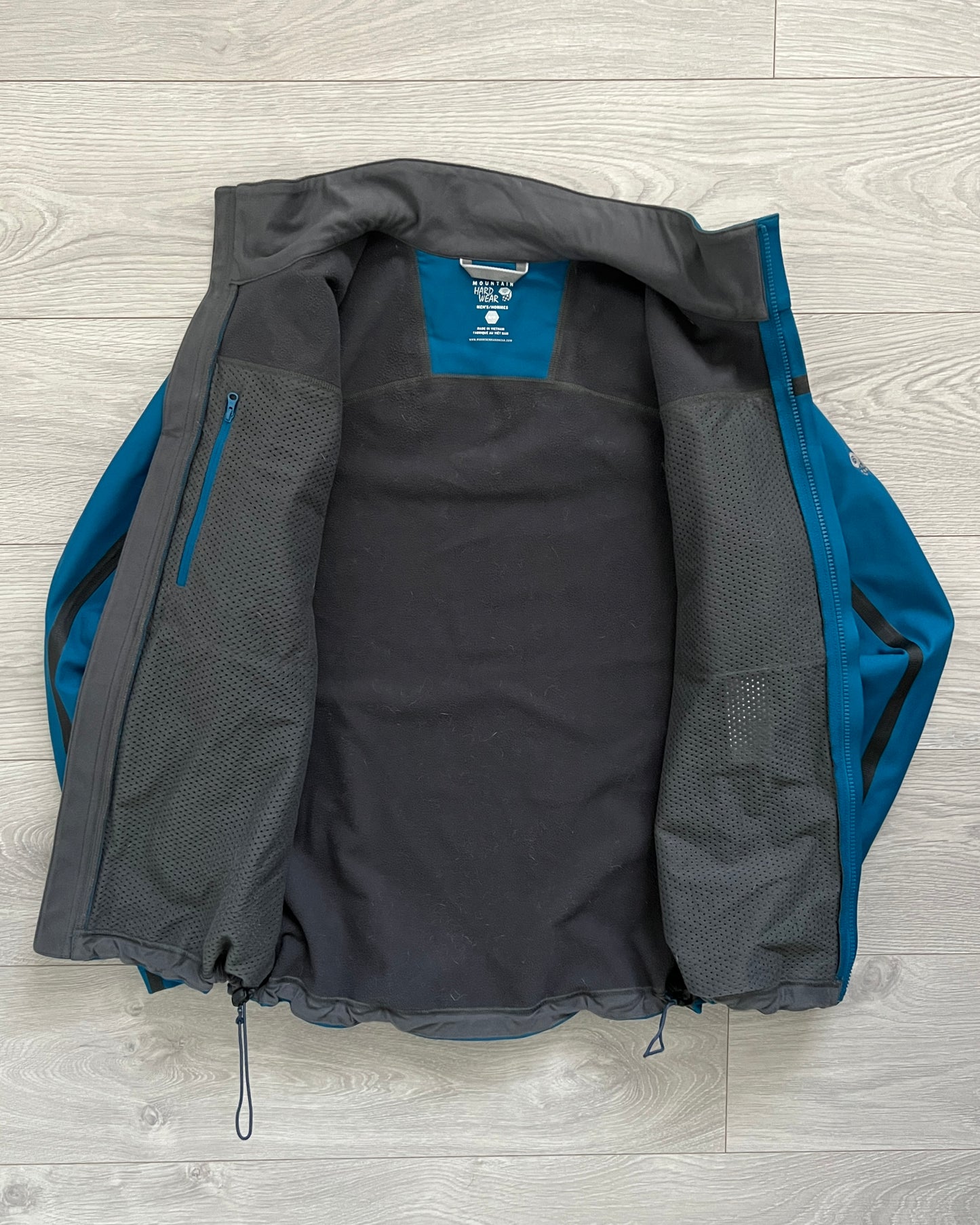 Mountain Hardwear Exposed Taped Seam Technical Conduit Softshell Jacket - Size M