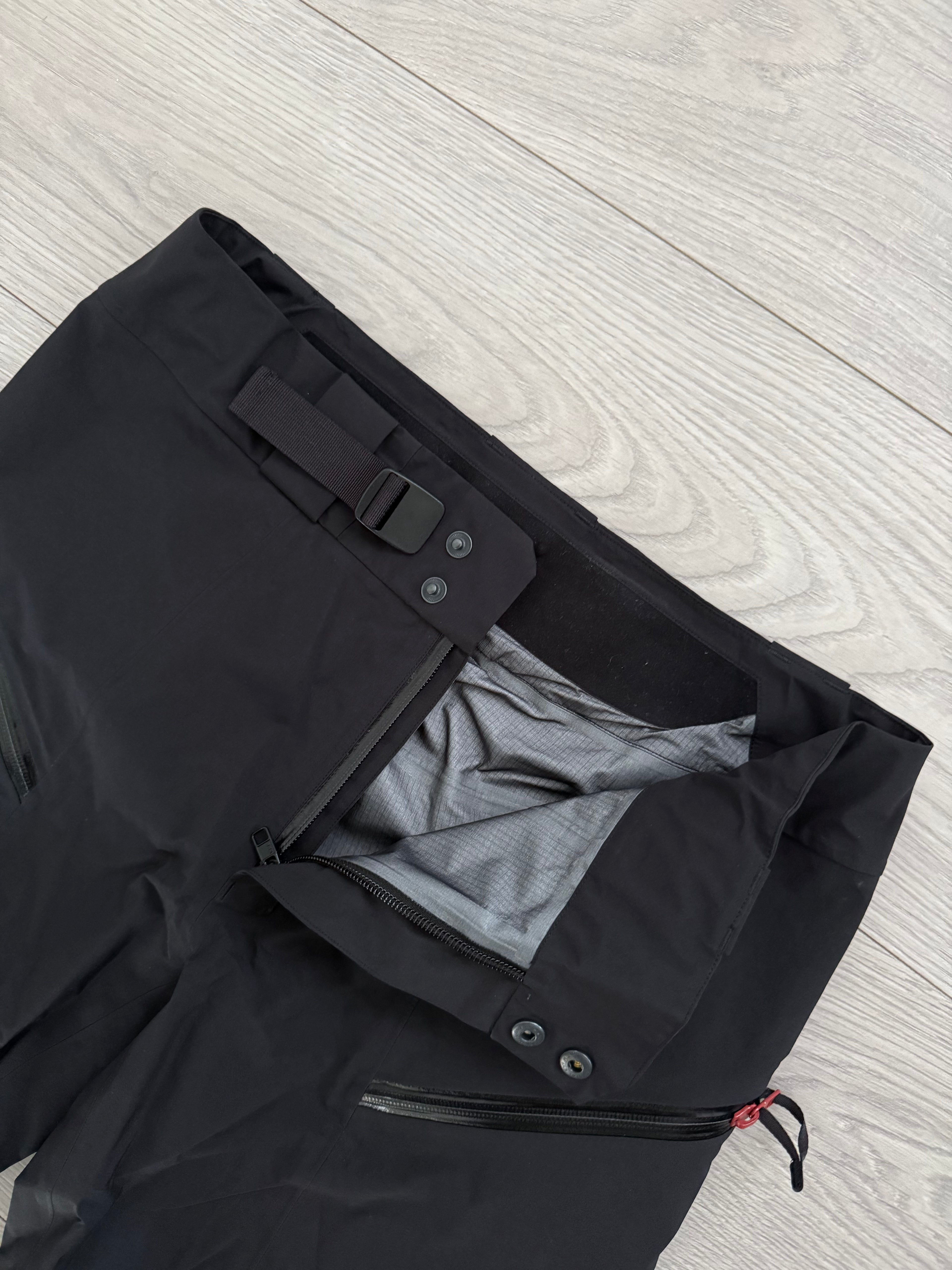 Arc'teryx Stinger Gore-Tex Pro Waterproof Pants - Size S