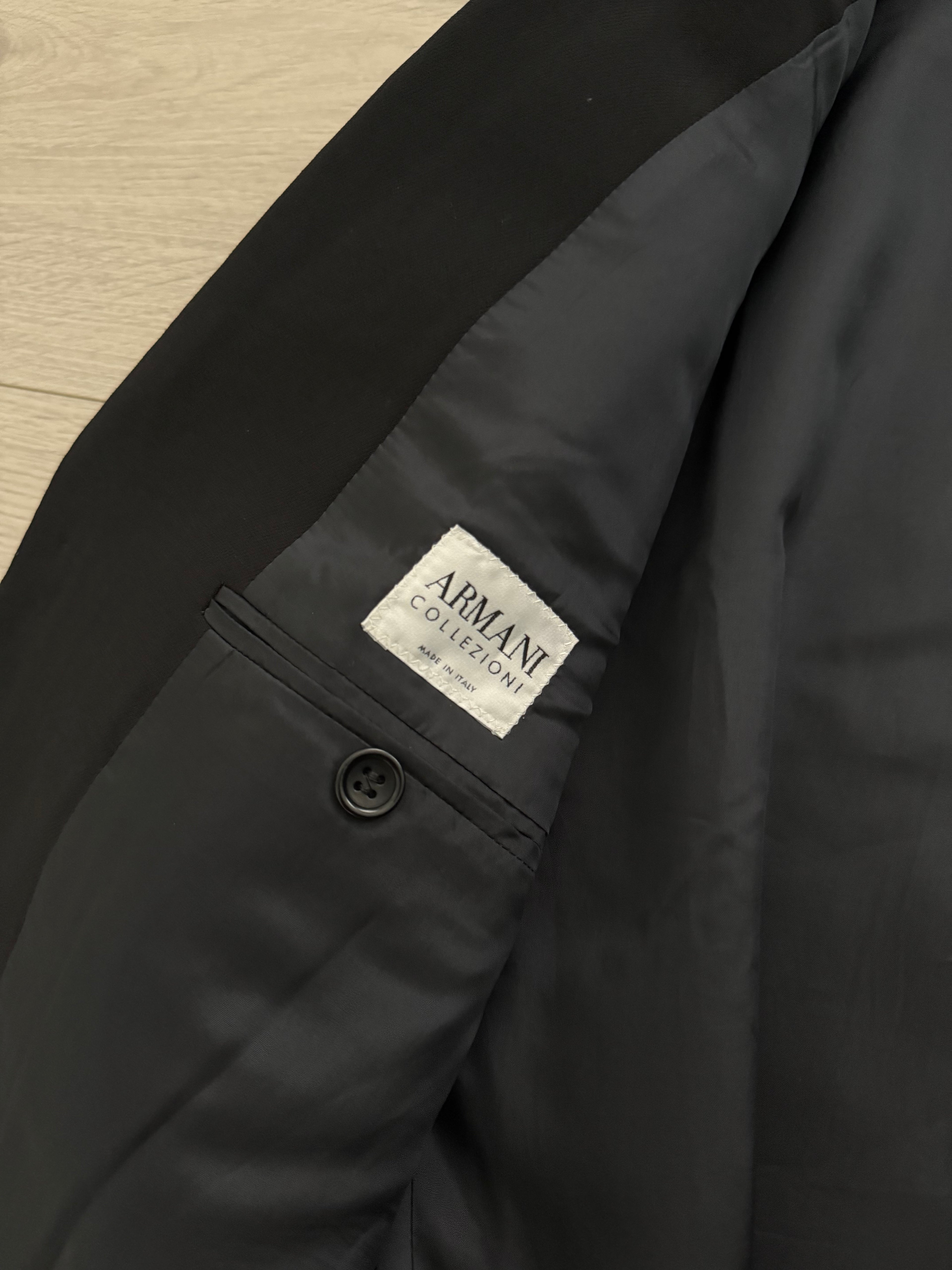 Armani 1990s 3B Black Pleated Wool Suit - Size L Jacket / 33" Waist