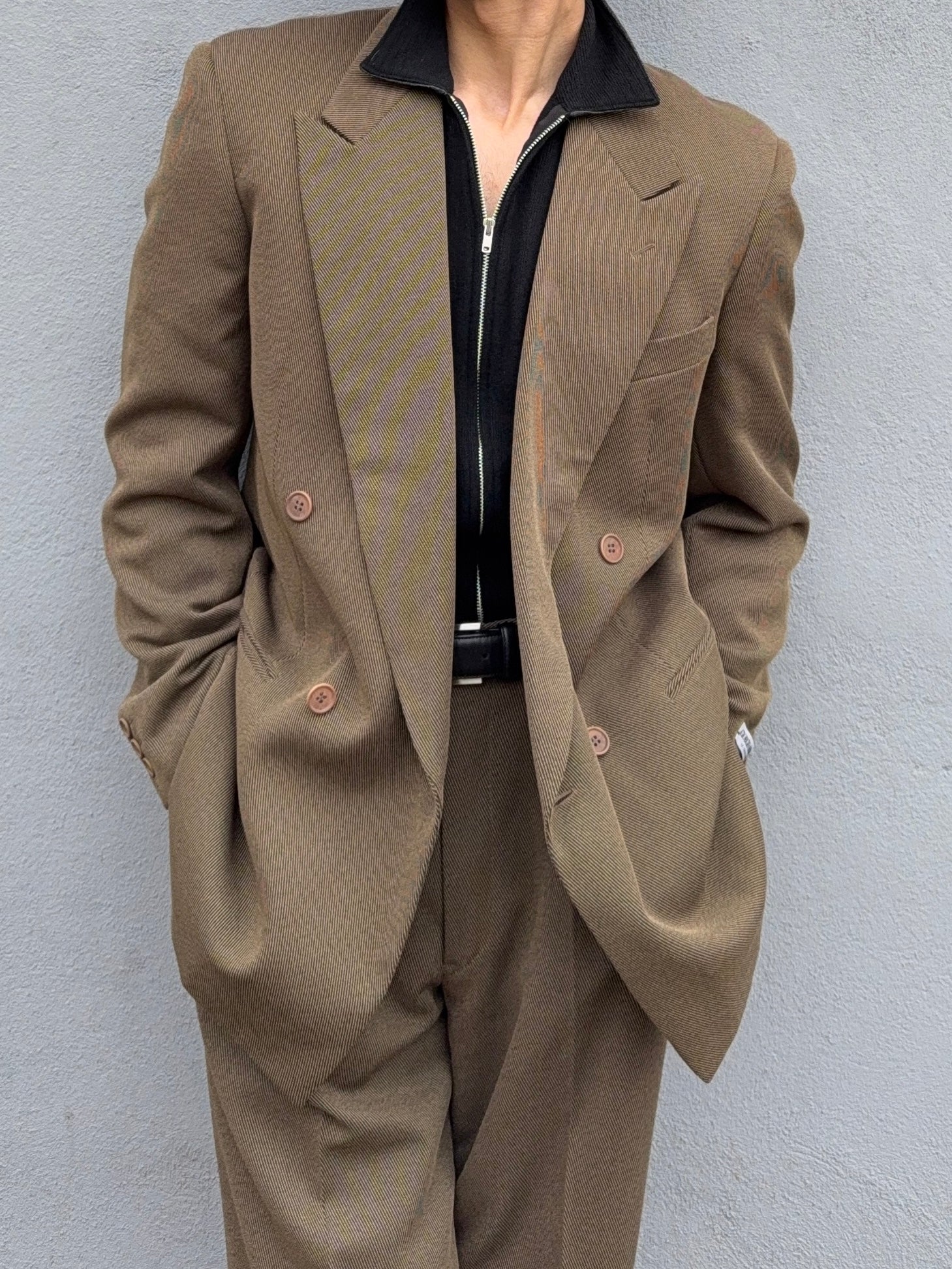 Giorgio Armani 1980s Double Breasted Pleated Wool Suit Taupe Brown New - Size L Jacket / 32" Waist