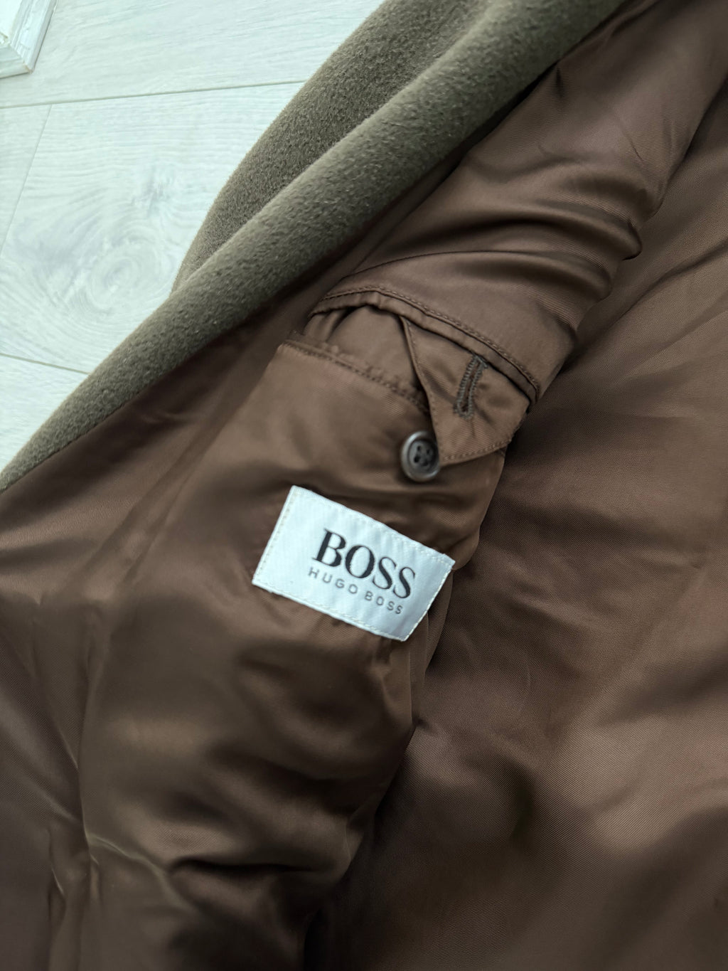 Hugo Boss 1980s Double-Breasted Belted Wool Brown Coat - Size M