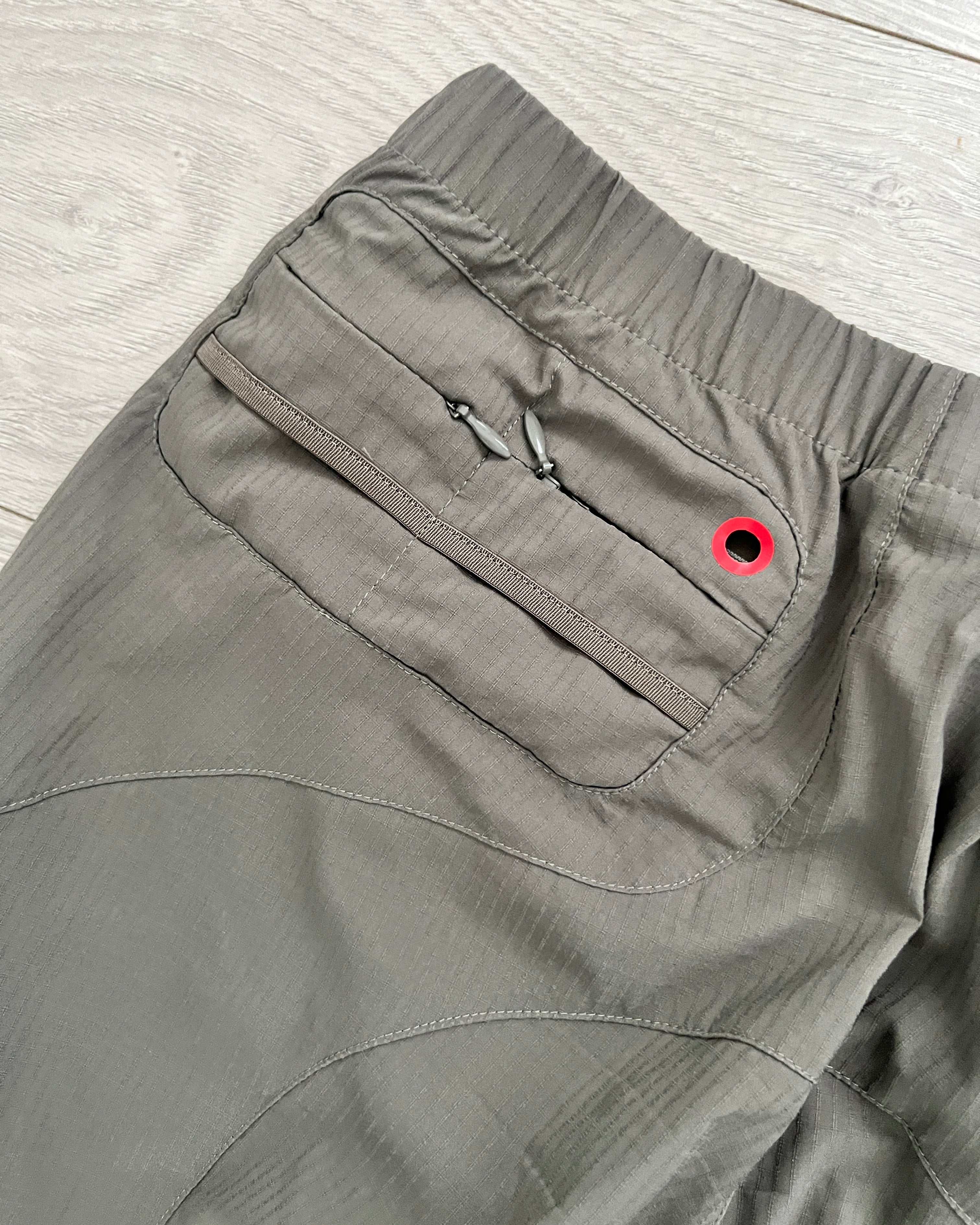 Nike Gyakusou Gen 1 Magnetic Pocket Technical Pants - Size S