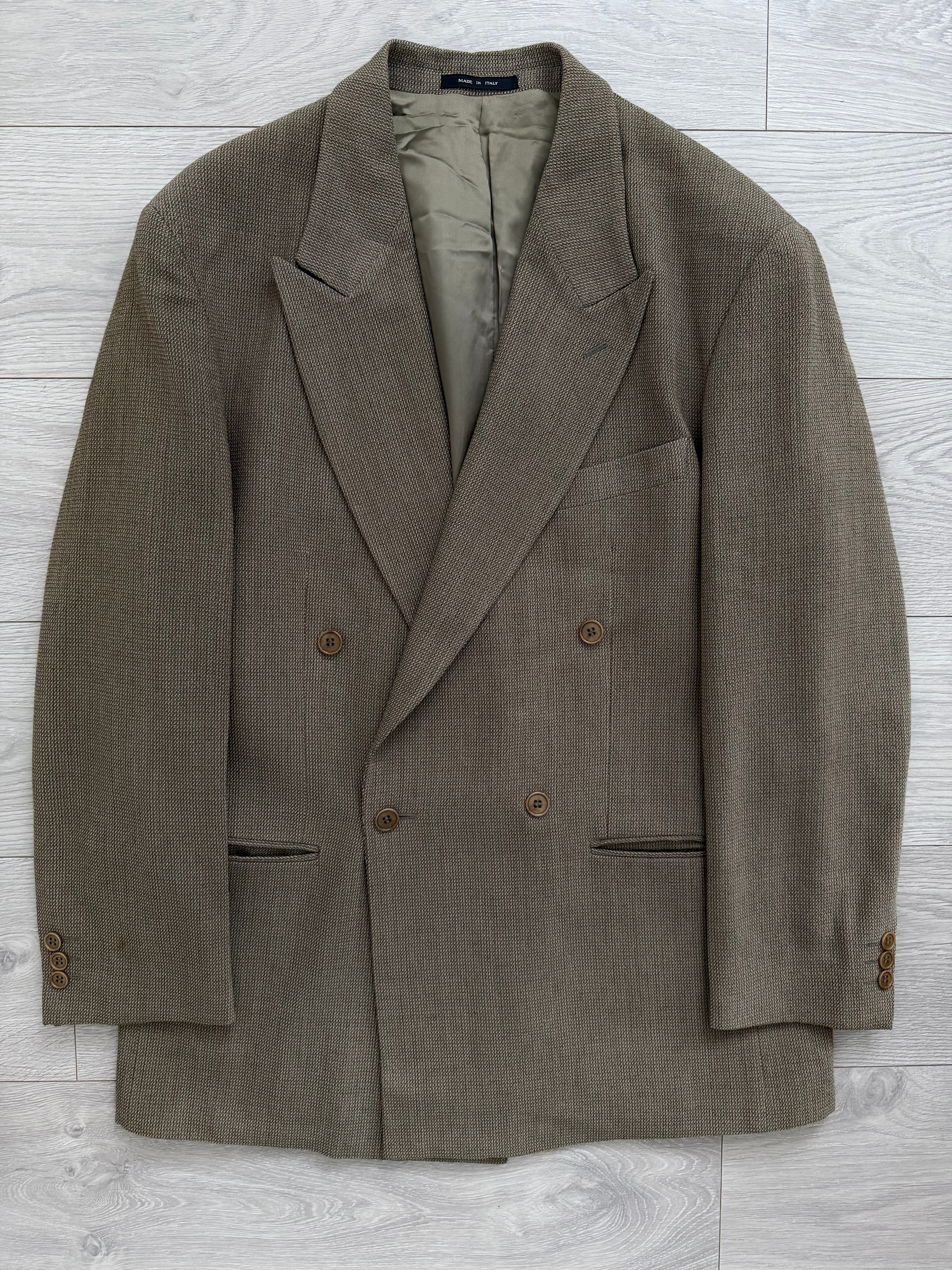 Emporio Armani 1990s Peaked Lapel Double Breasted Textured Weave Pleated Wool Suit - Size XL Jacket / 34" Waist
