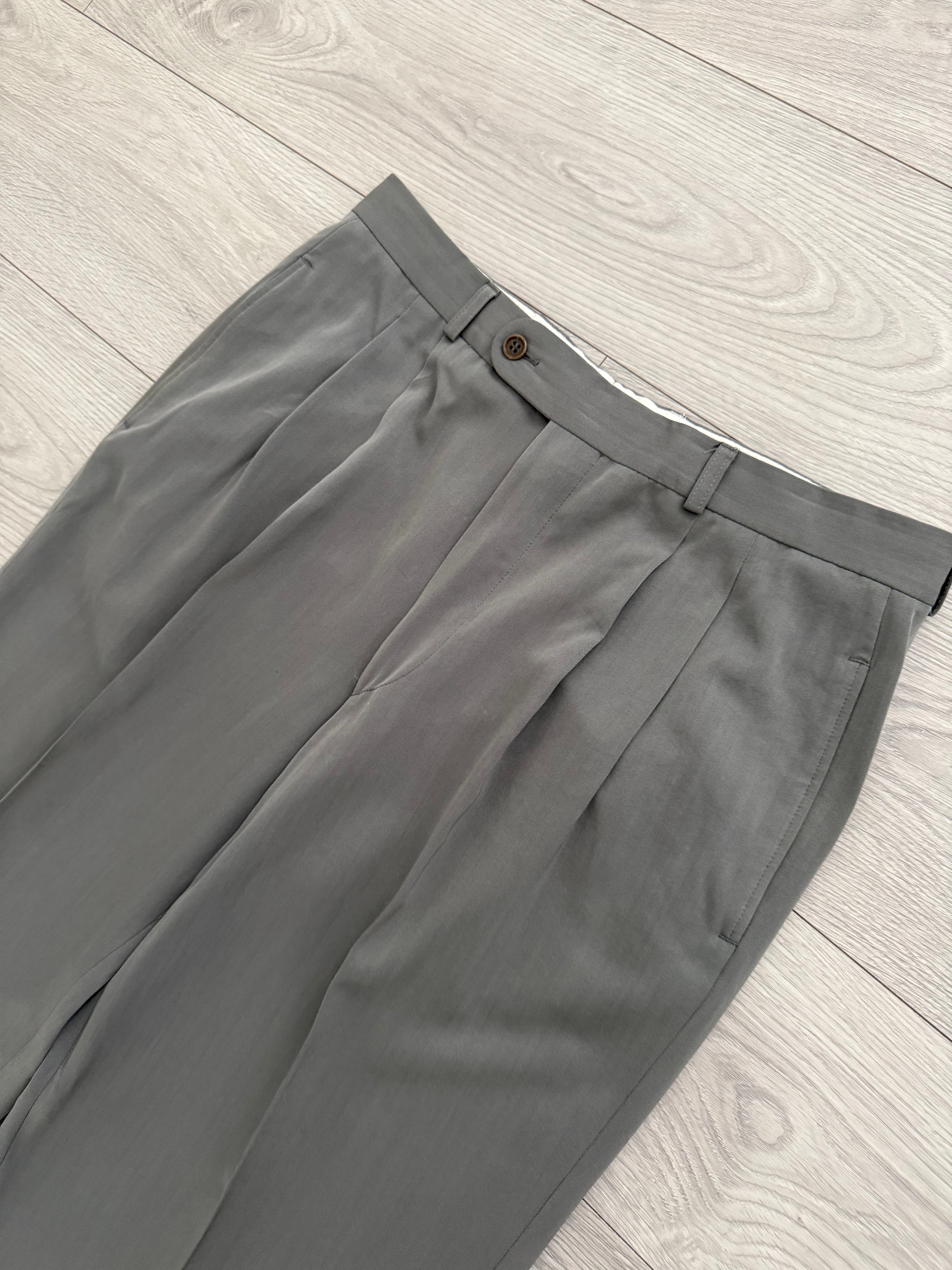 Hugo Boss 1980s 'Al Capone' Peaked Lapel Double Breasted Pleated Wool Silk Suit - Size XXL Jacket / 36" Waist