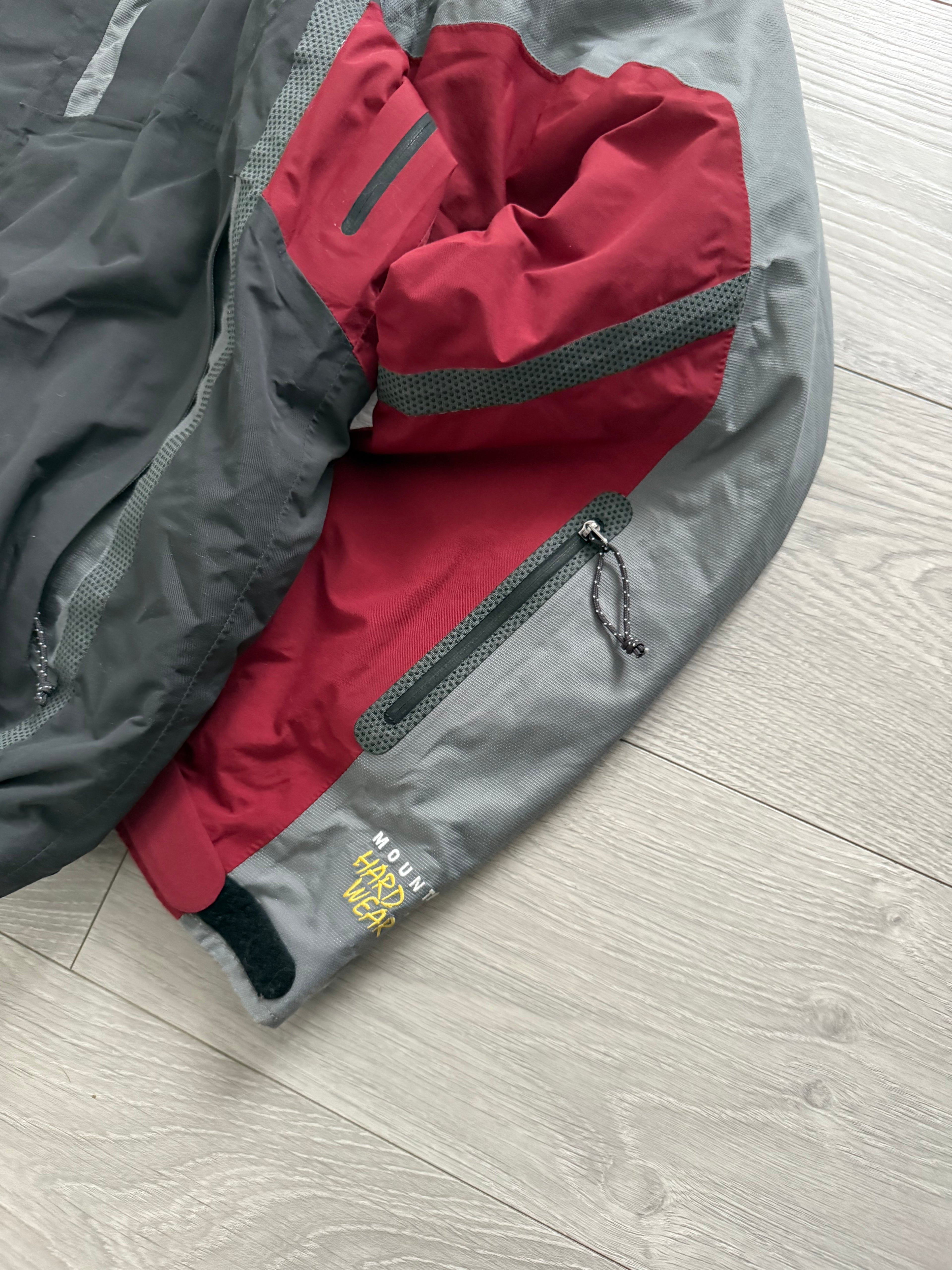 Mountain Hardwear 00s Conduit Insulated Taped Seam Technical Jacket - Size L