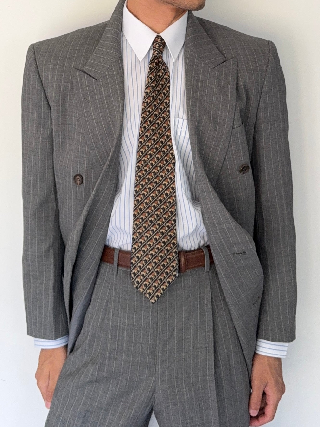 Dior 1980s Peak Lapel Double Breasted Pleated Grey Pinstriped Lightweight Suit - Size L Jacket / 33" Waist
