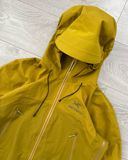 Arcteryx Beta AR Gore-Tex Pro Shell Jacket - Size M