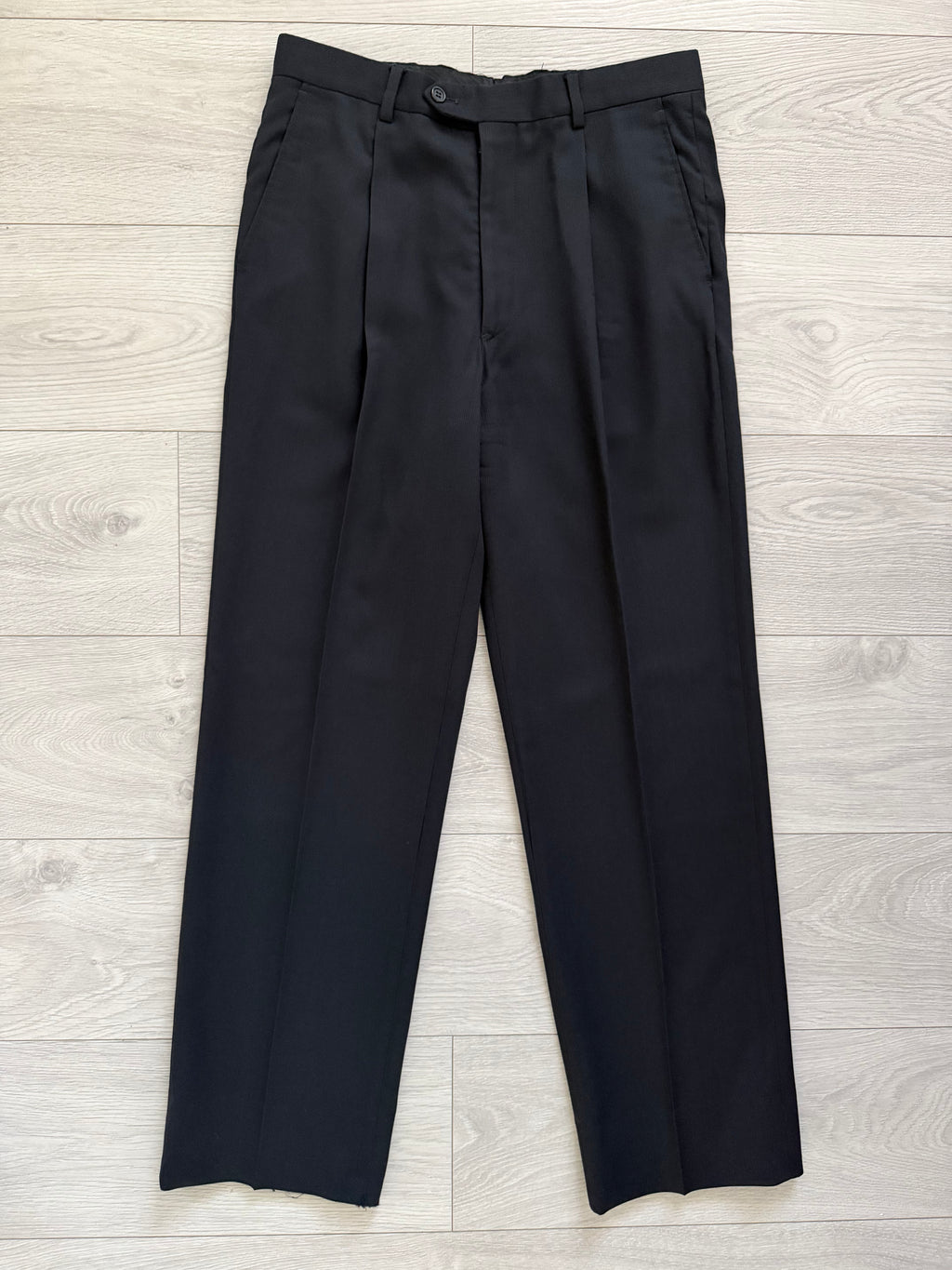Giorgio Armani 1980s 2B Double Pleat Lightweight Navy Wool Suit - Size M Jacket / 32" Waist