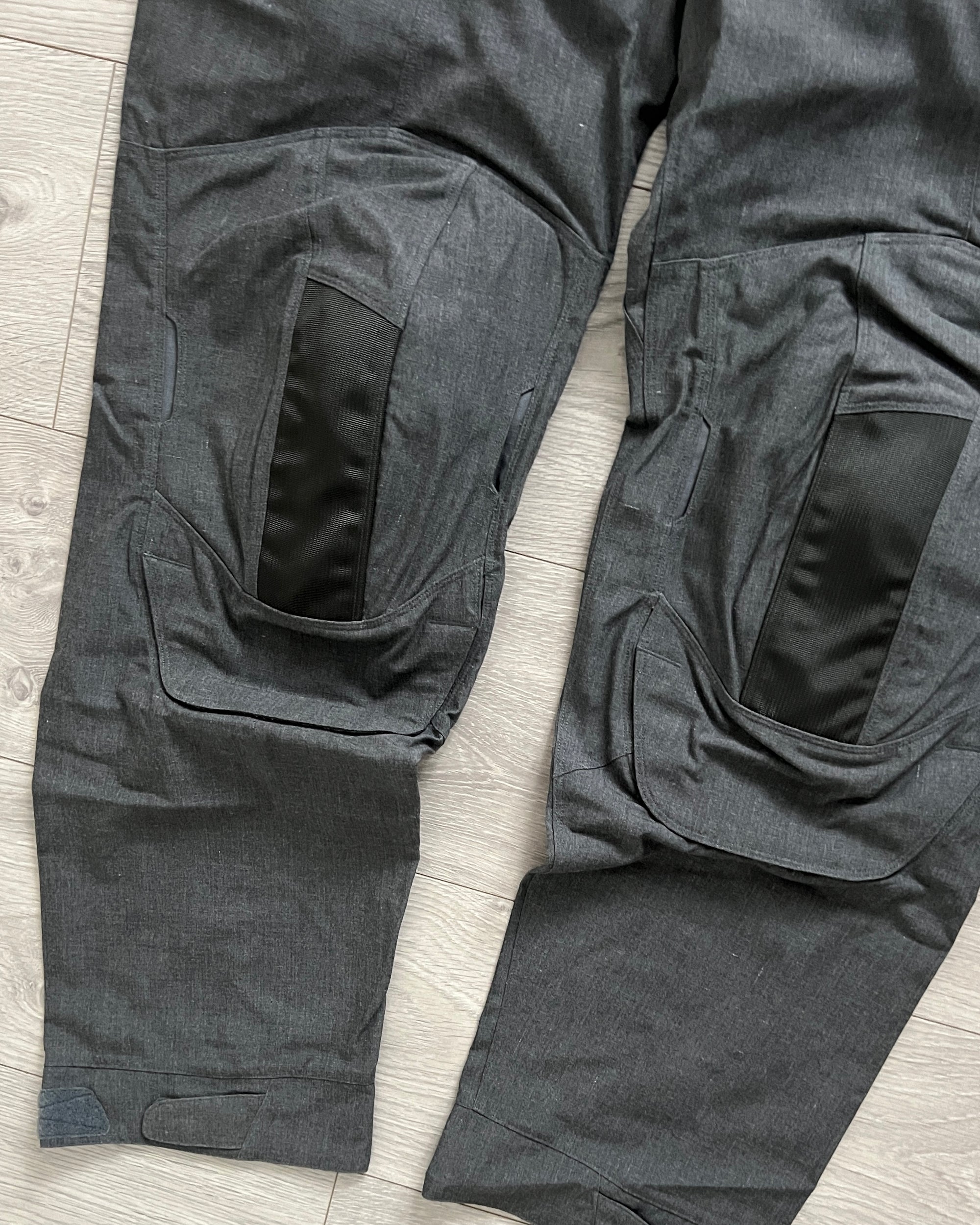 Arcteryx LEAF Assault FR Pants Wolf Grey, Made in El Salvador - Size XL